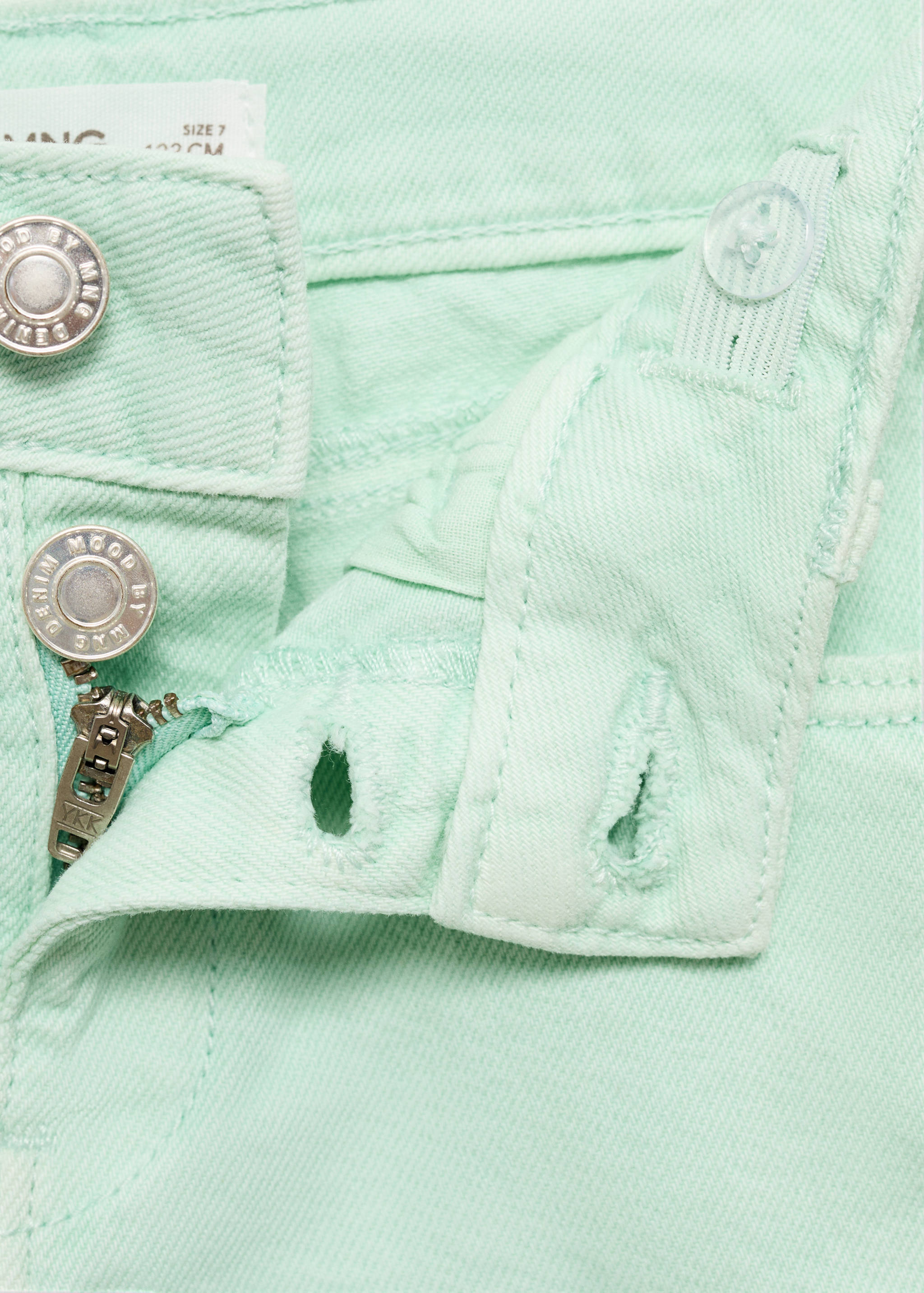 Frayed hem shorts - Details of the article 0