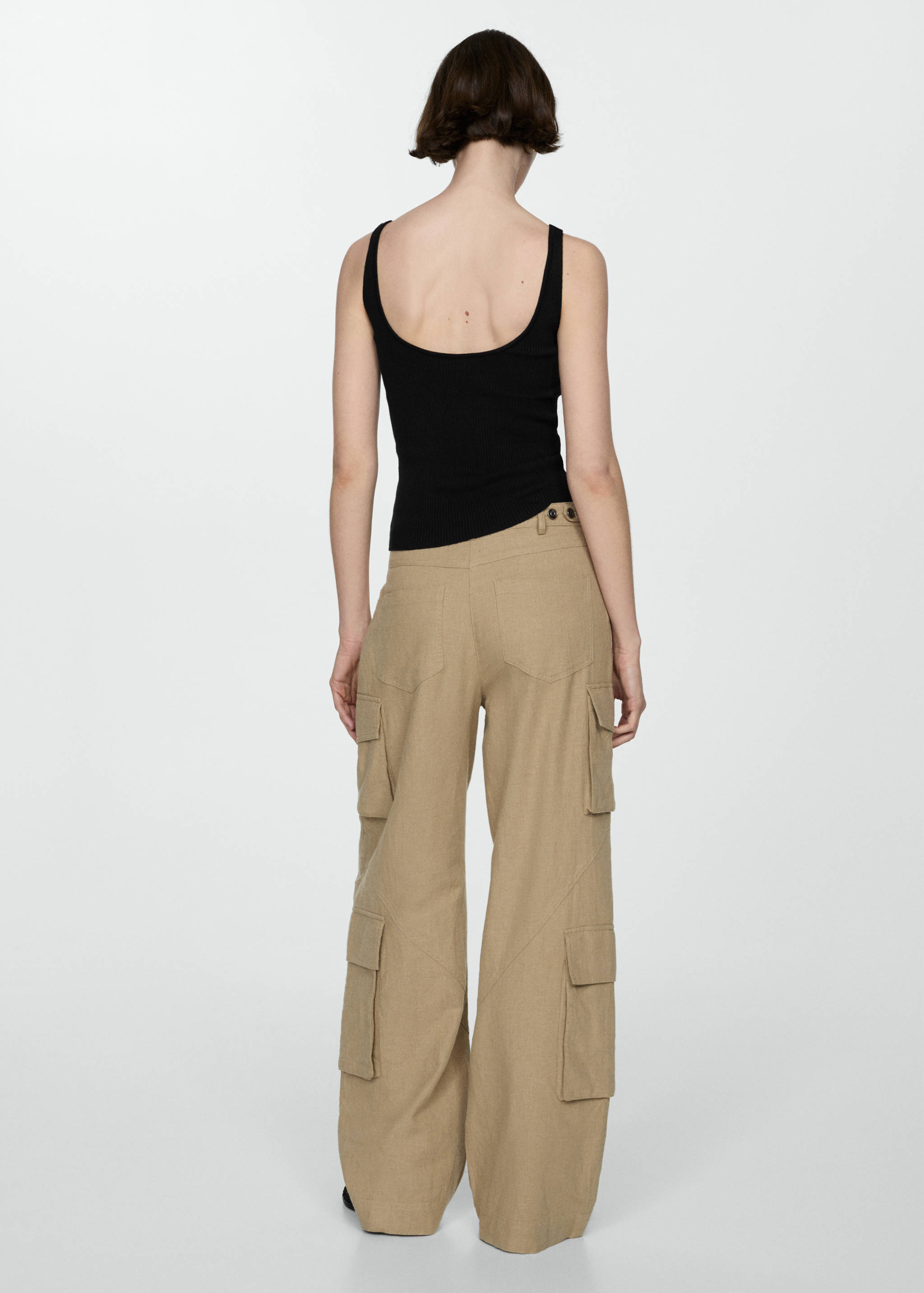 Knit strap top - Reverse of the article