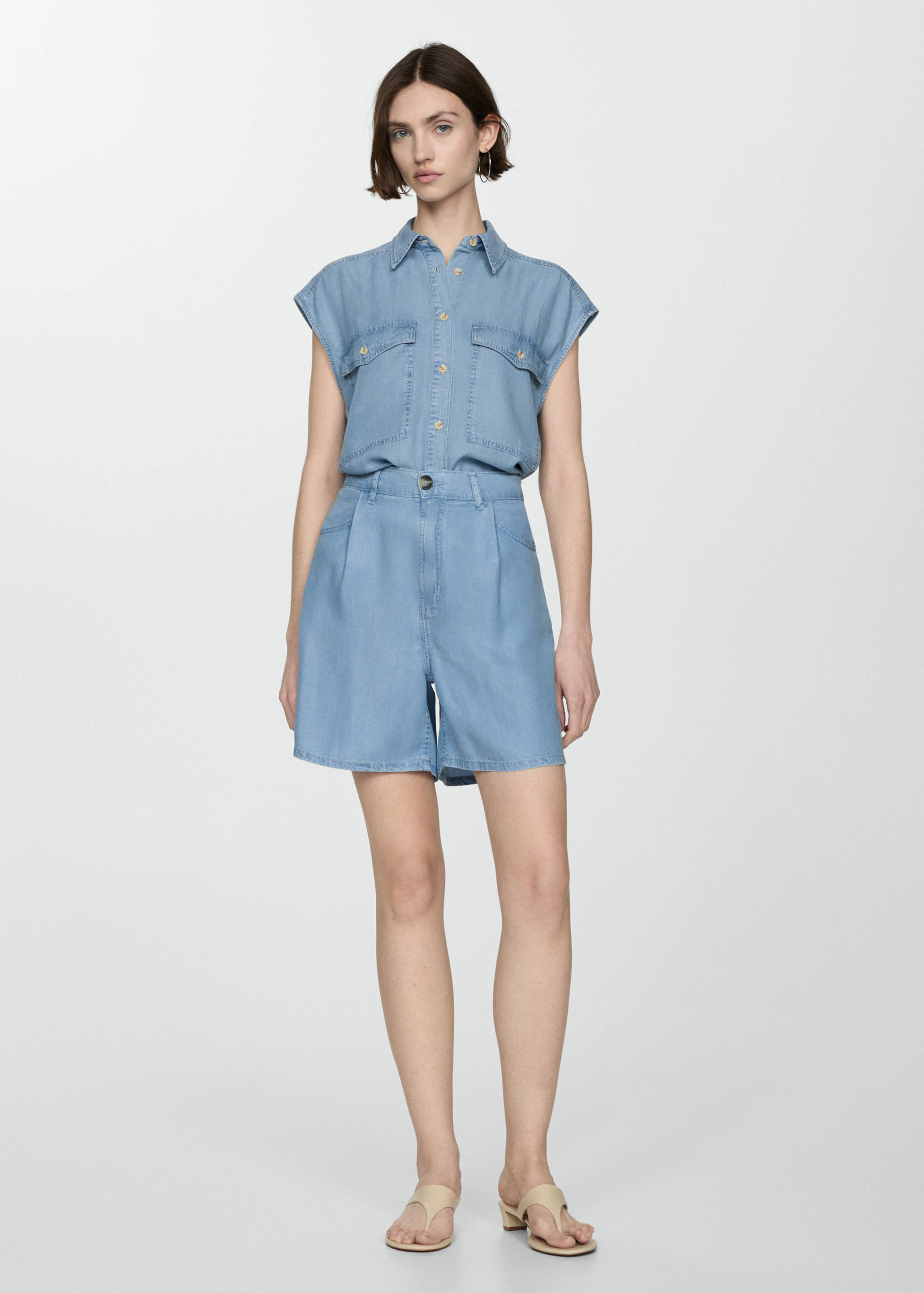 Lyocell pleated bermuda shorts - General plane