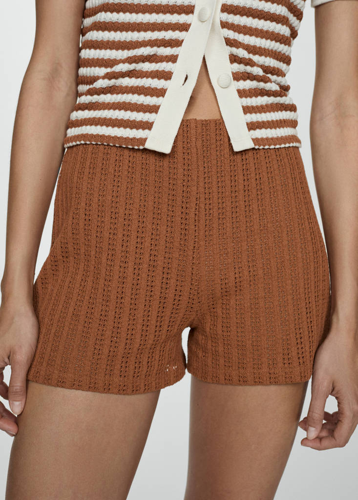 Straight-fit knitted shorts — Caramel