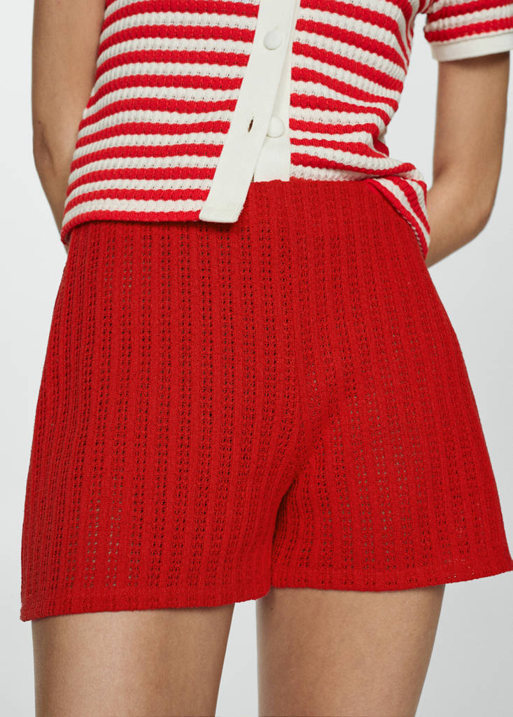 Straight-fit knitted shorts — Coral Red