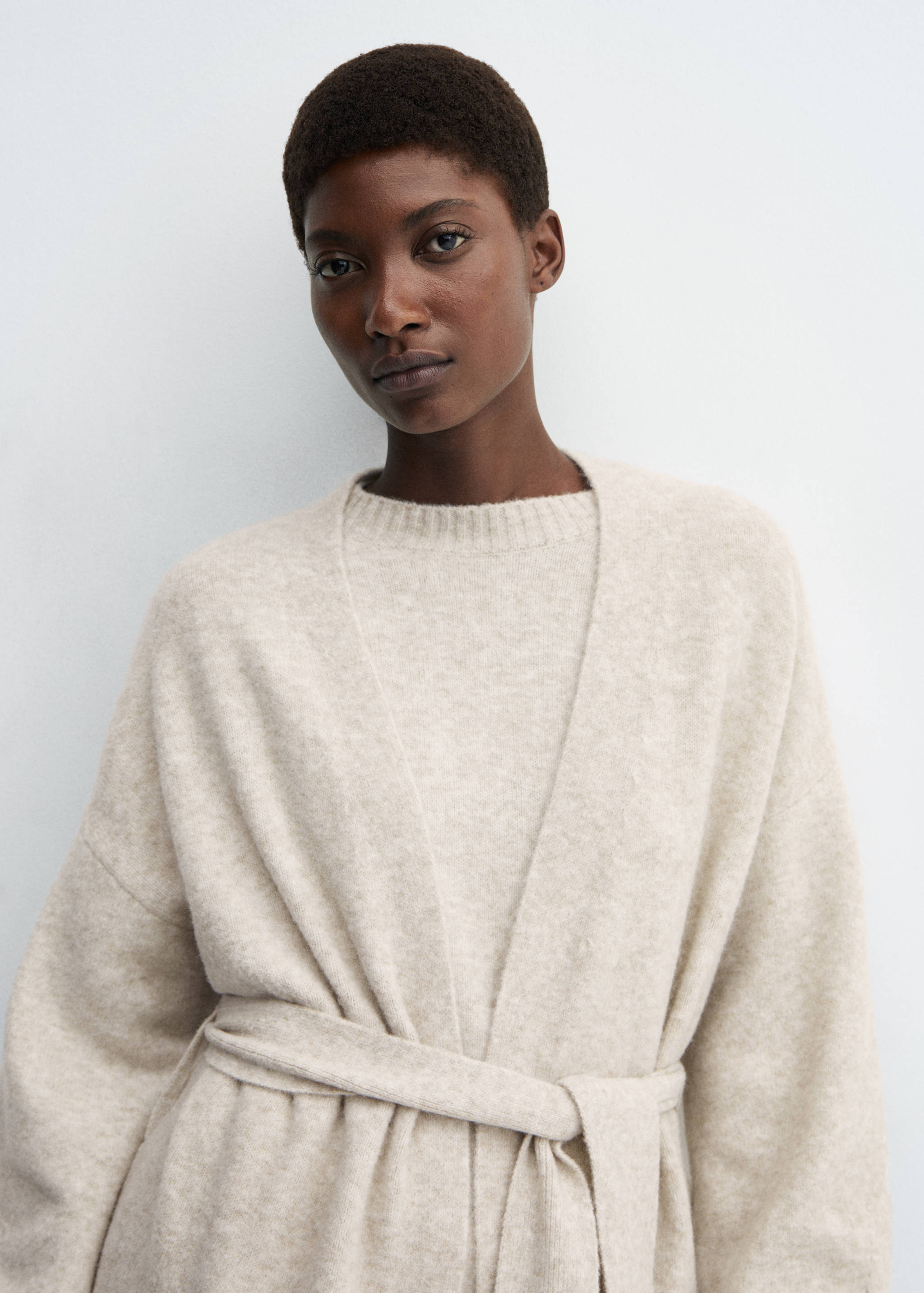 Oversized knitted cardigan - Details of the article 1
