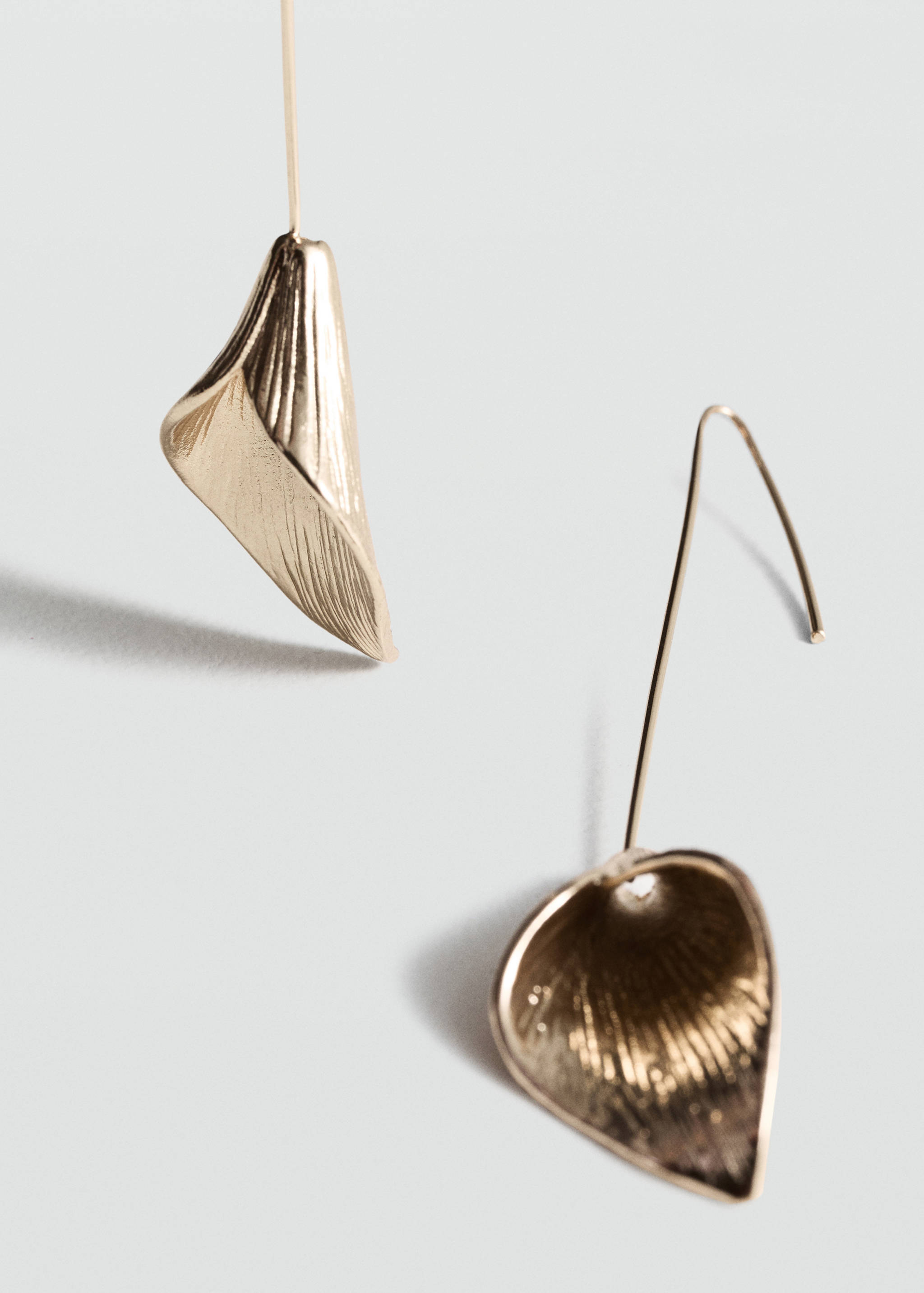 Pendientes colgantes hojas - Plano medio