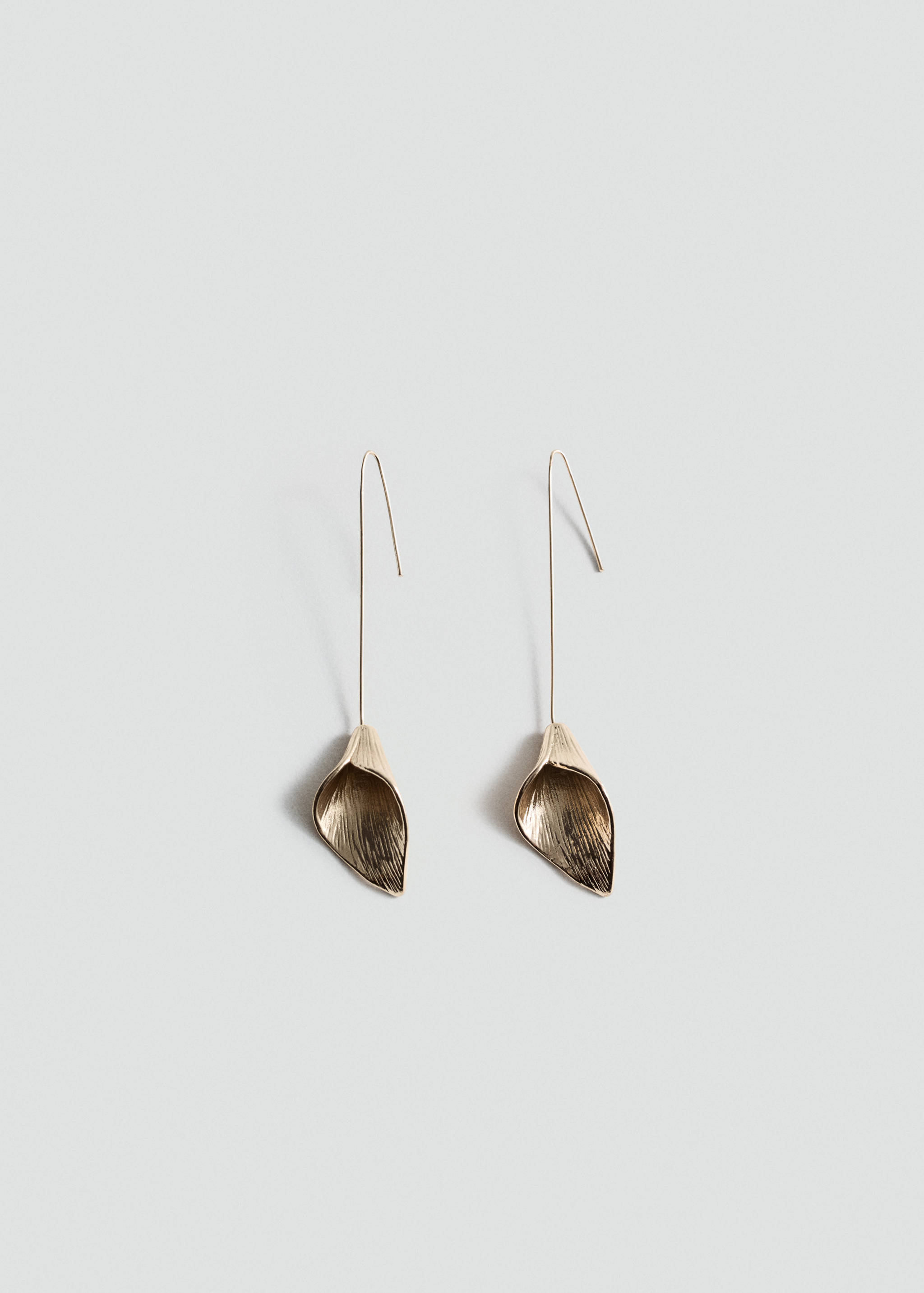 Leaves pendant earrings - Article without model