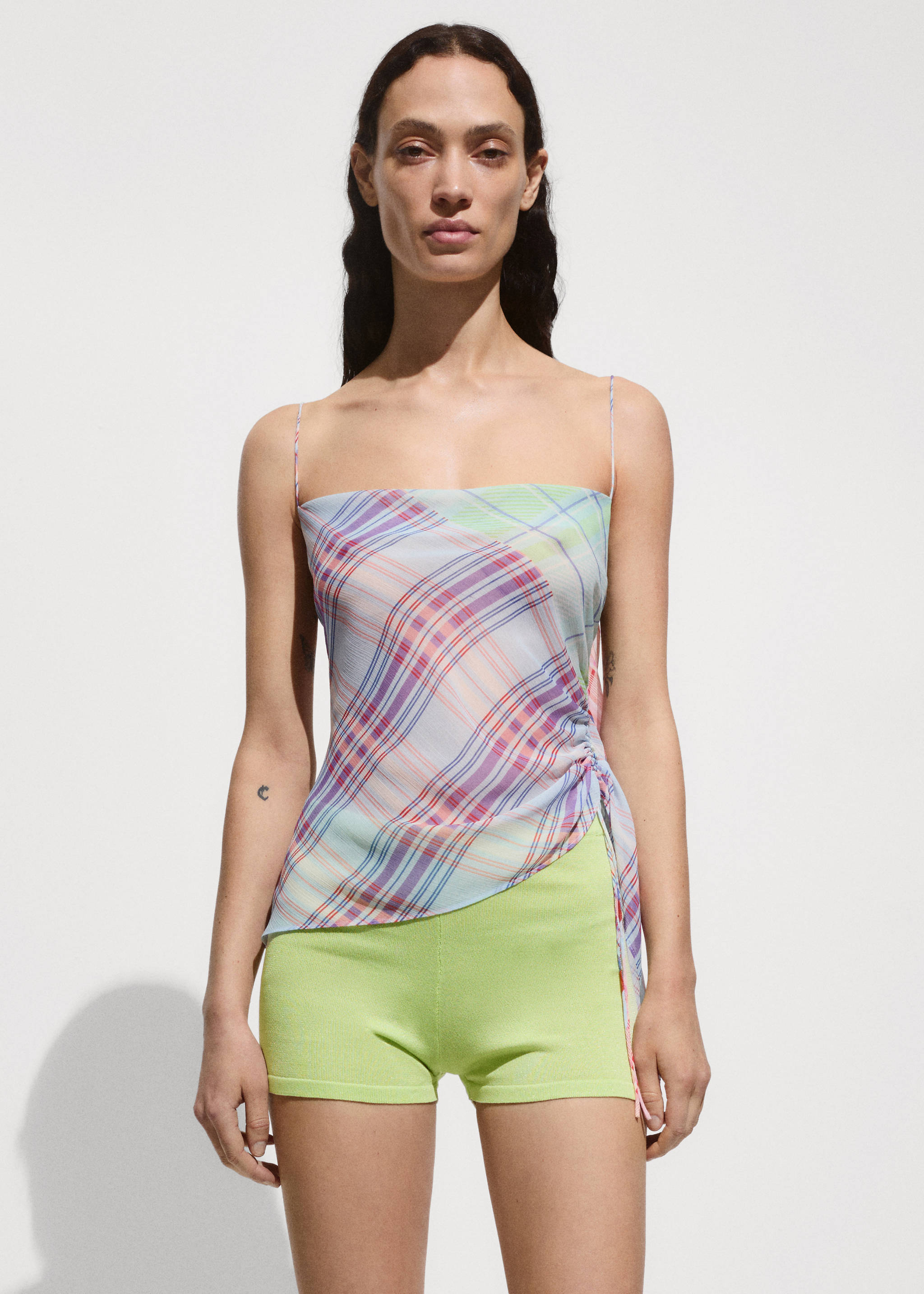 Skinny knitted shorts - Medium plane