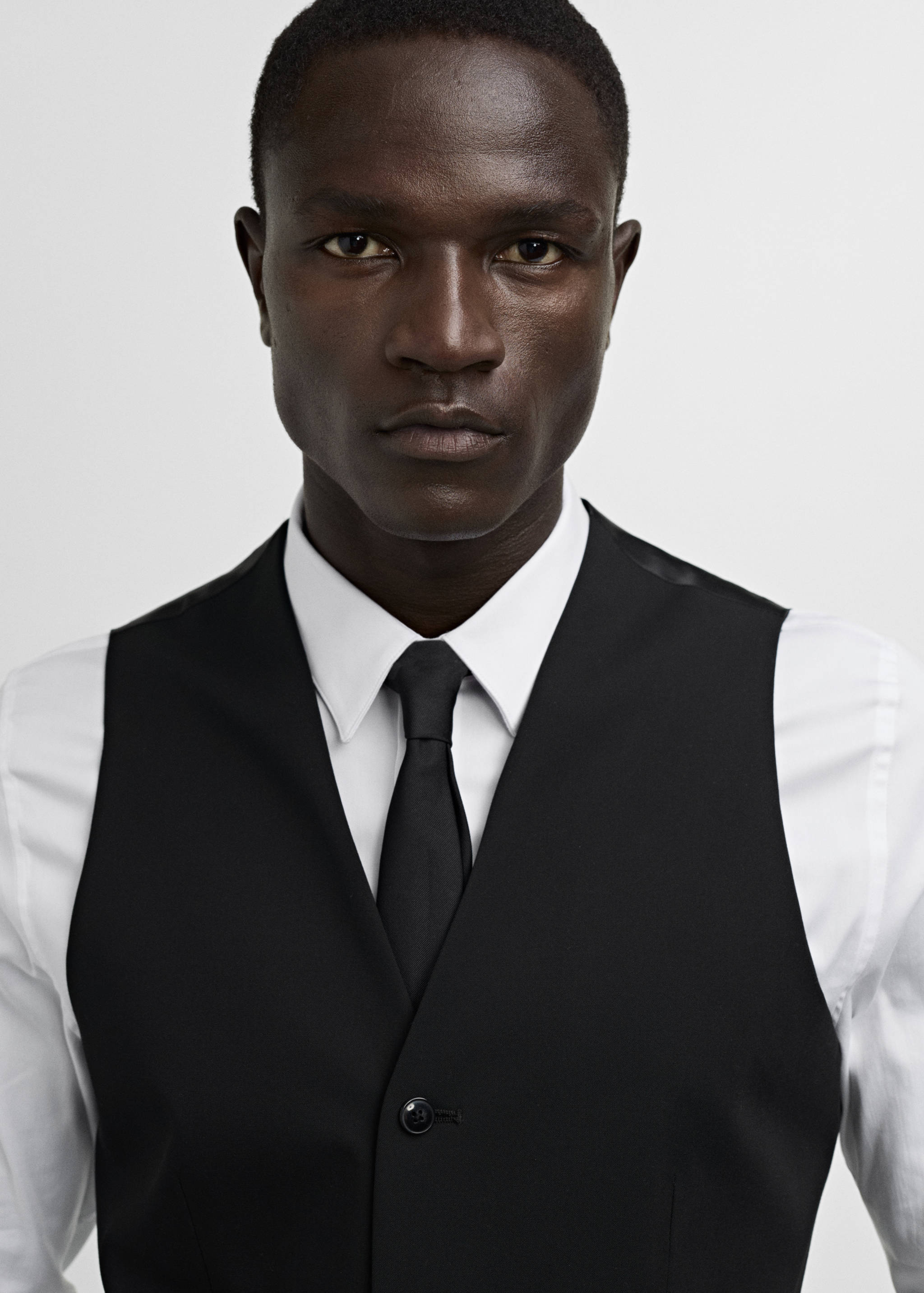 Super slim-fit stretch-fabric suit waistcoat - Details of the article 1