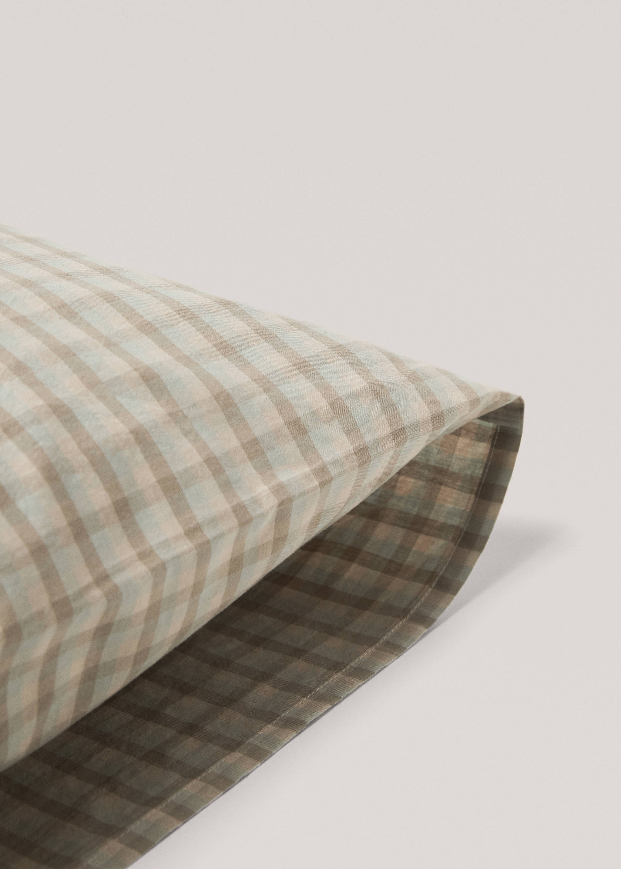 Vichy square pillowcase 24x24 in - Details of the article 2