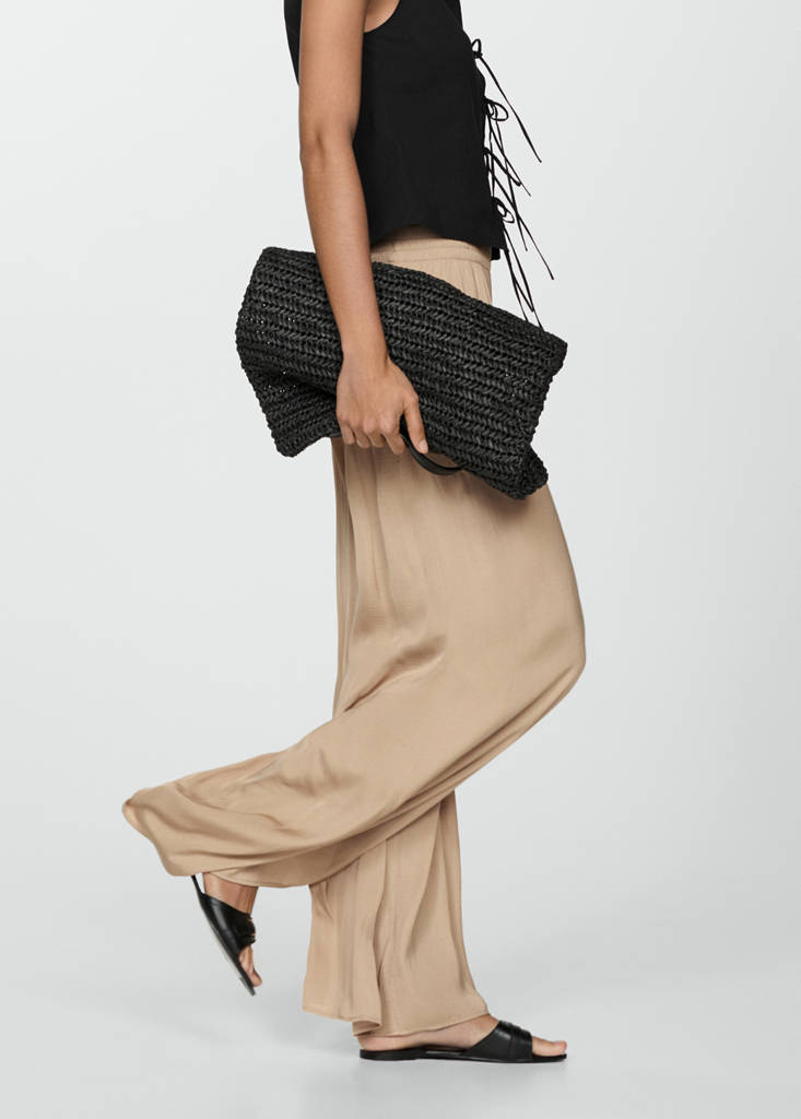 Wide leg fluid trousers — Beige