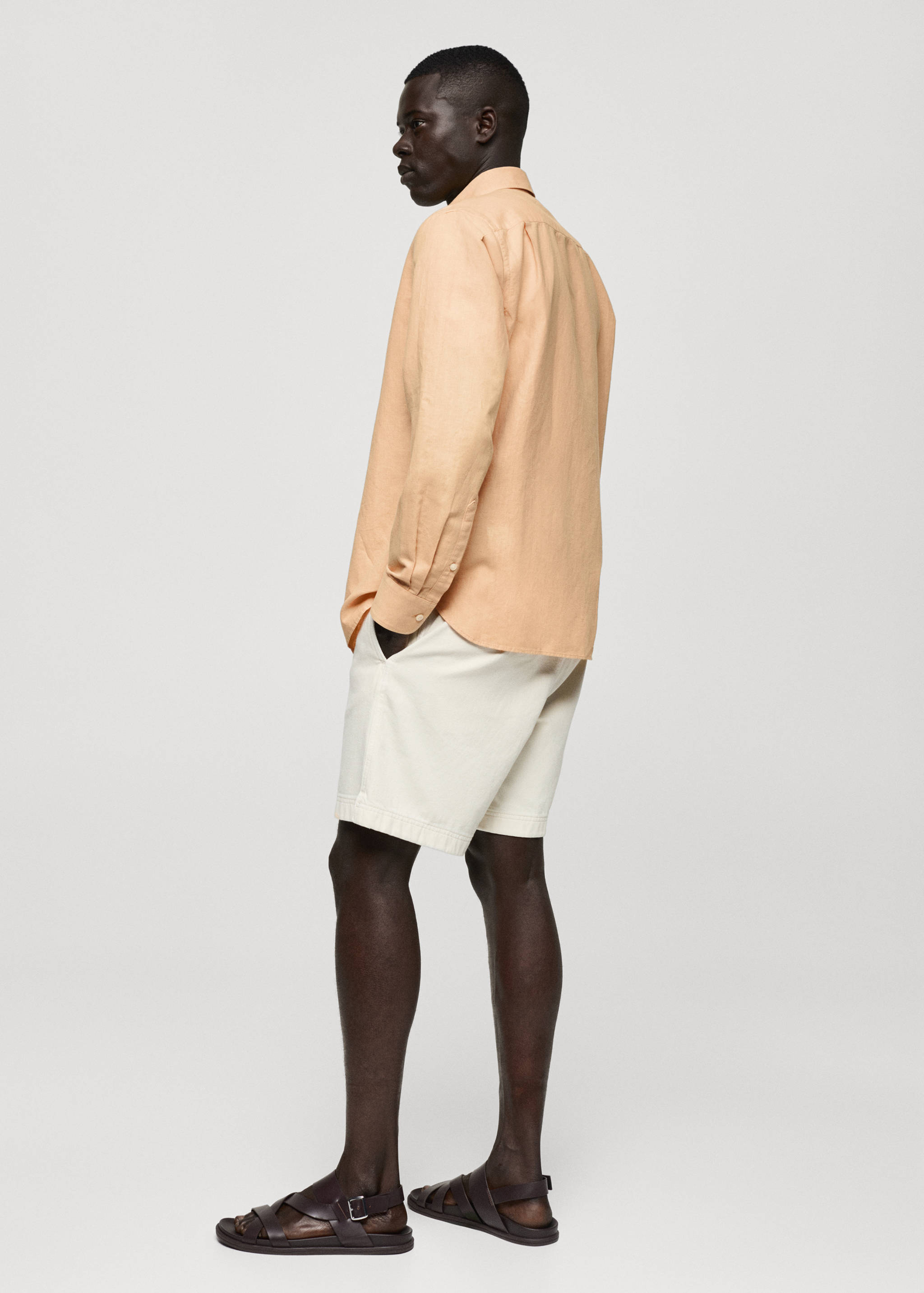 Camisa classic fit lino - Detalle del artículo 2