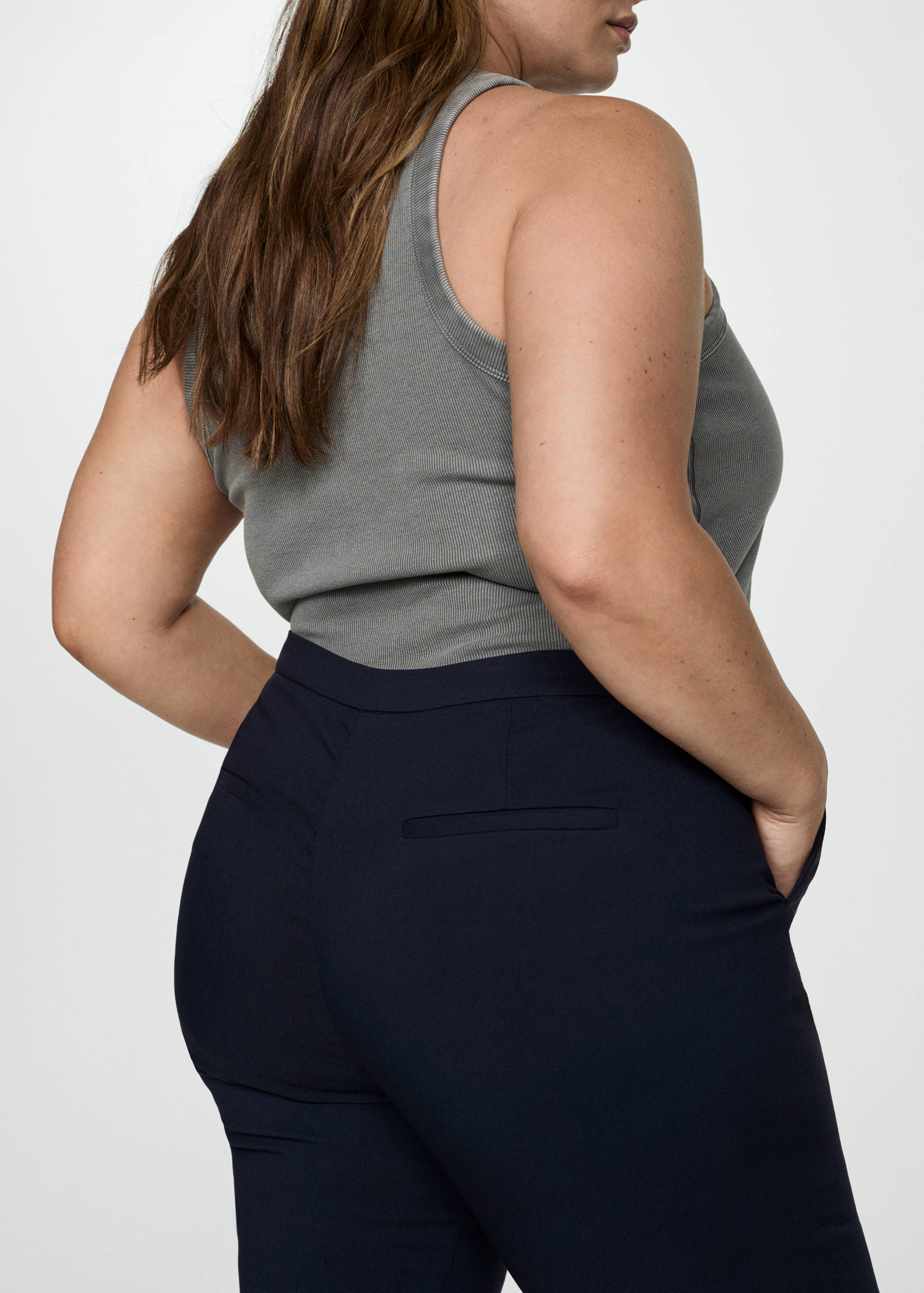 Pantalón pitillo crop - Detalle del artículo 4