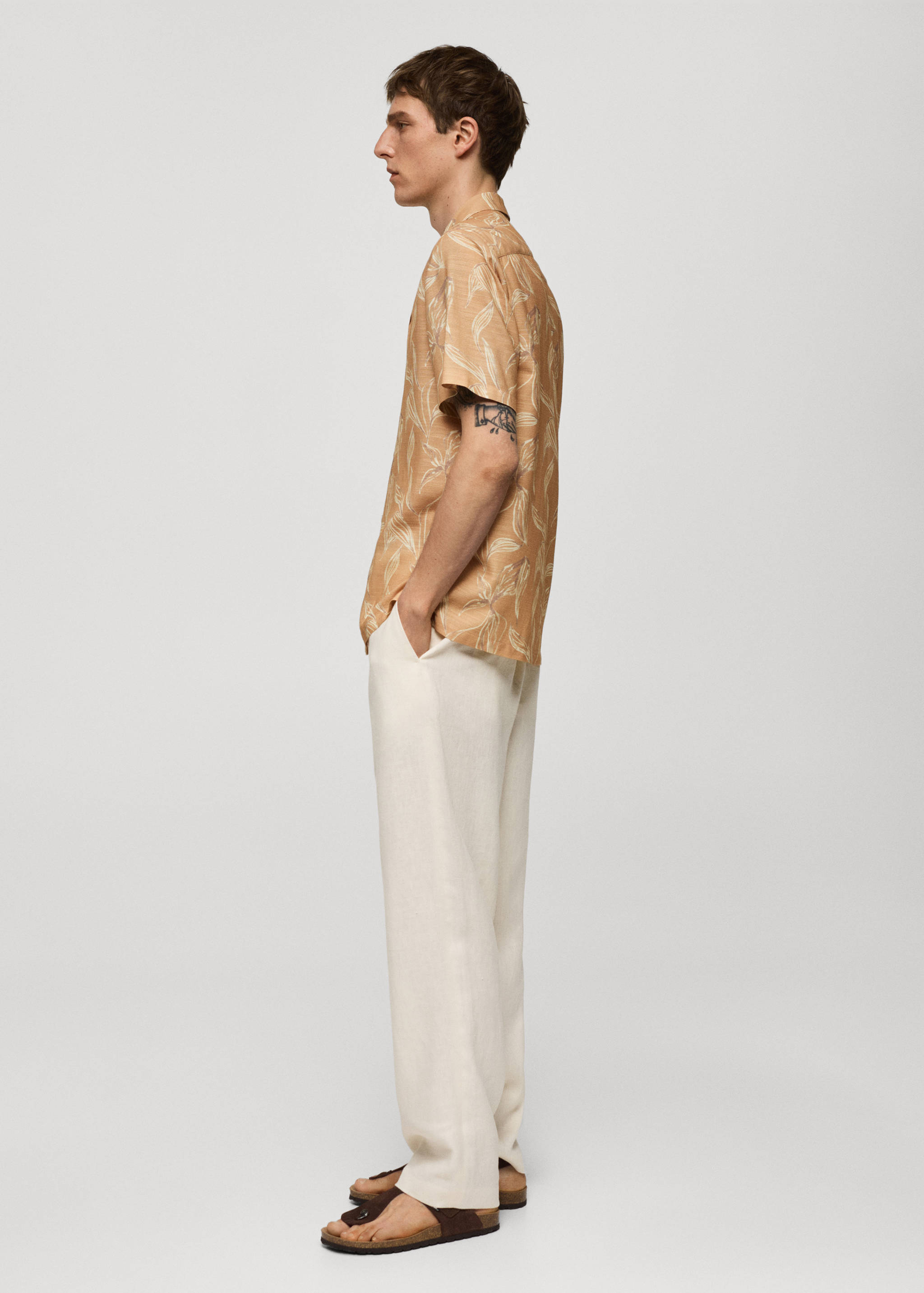 Løs skjorte med mønster, regular-fit - Artikkeldetalj 2