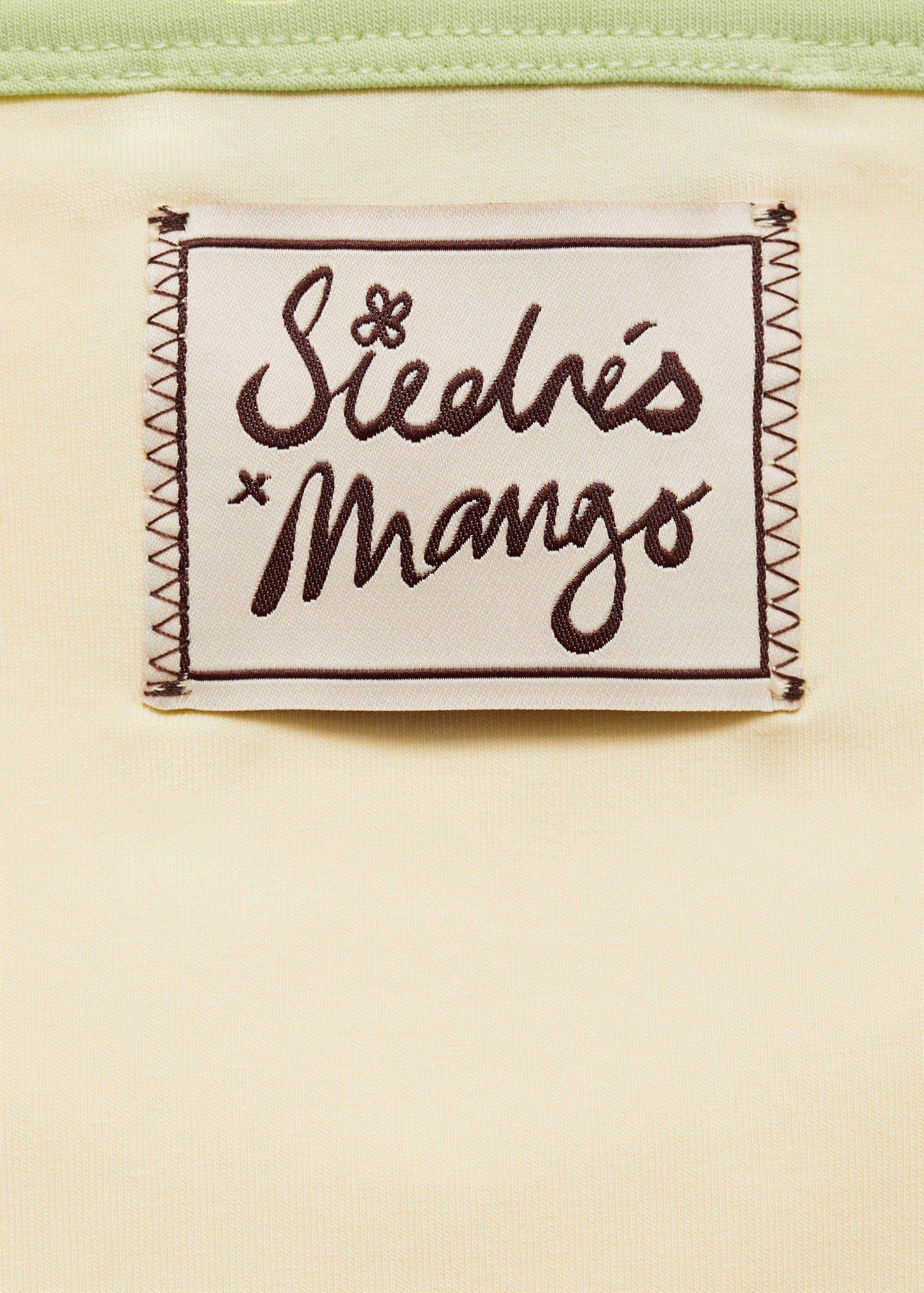 Printed halter-neck cropped top - Details of the article 0