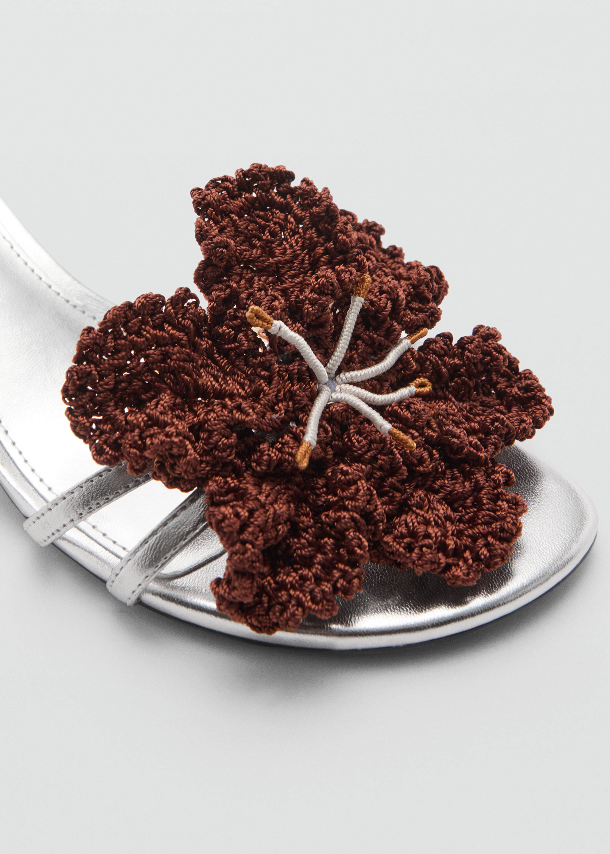 Sandales cuir talon fleur - Détail de l'article 2