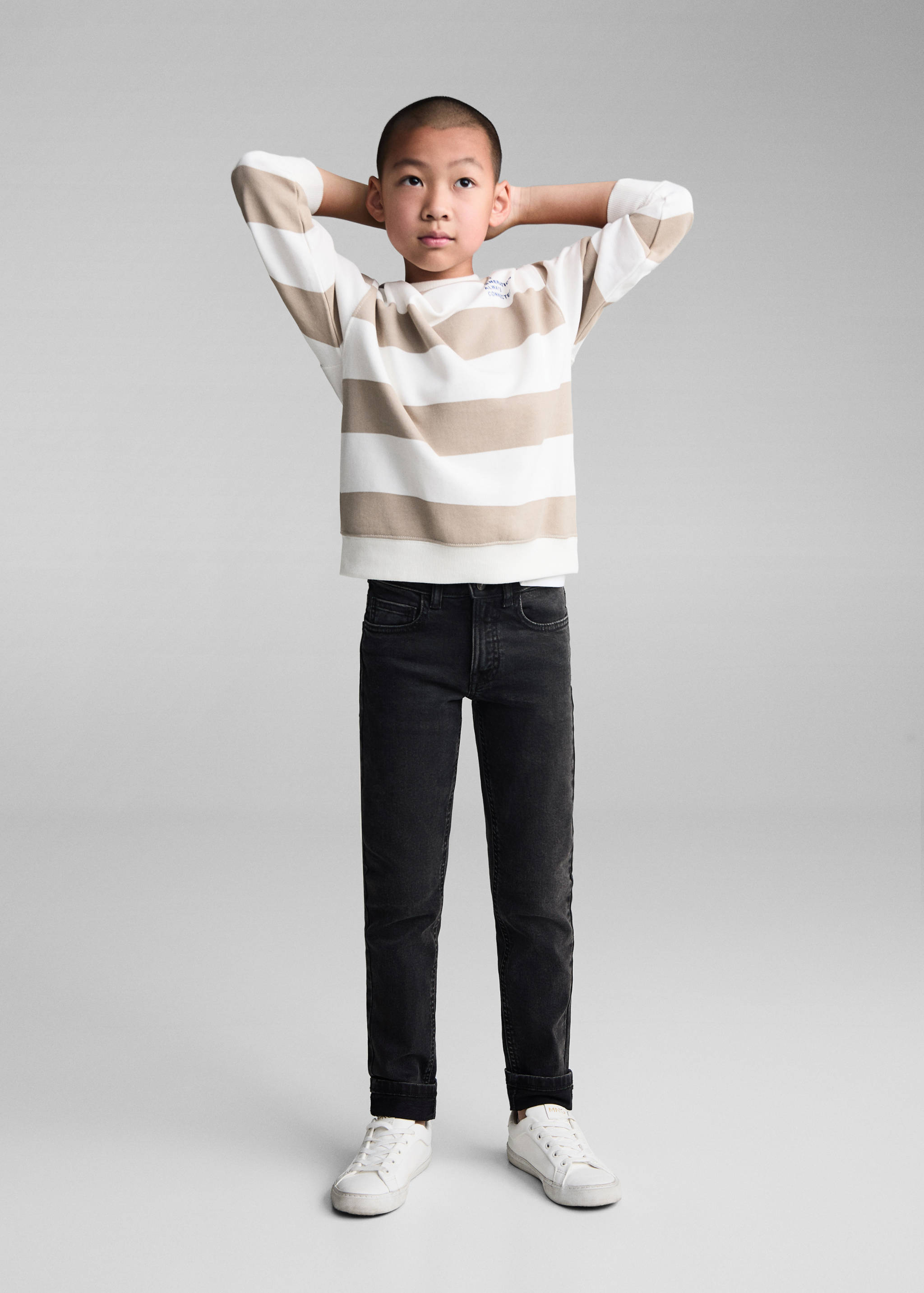 Slim-fit jeans - General plane