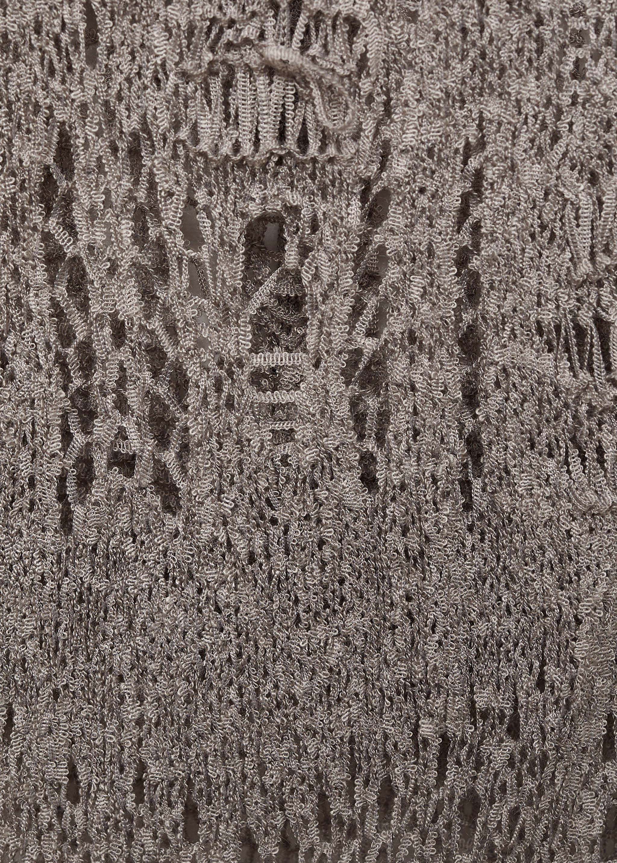 Dress with an unstitched knit - Details of the article 8