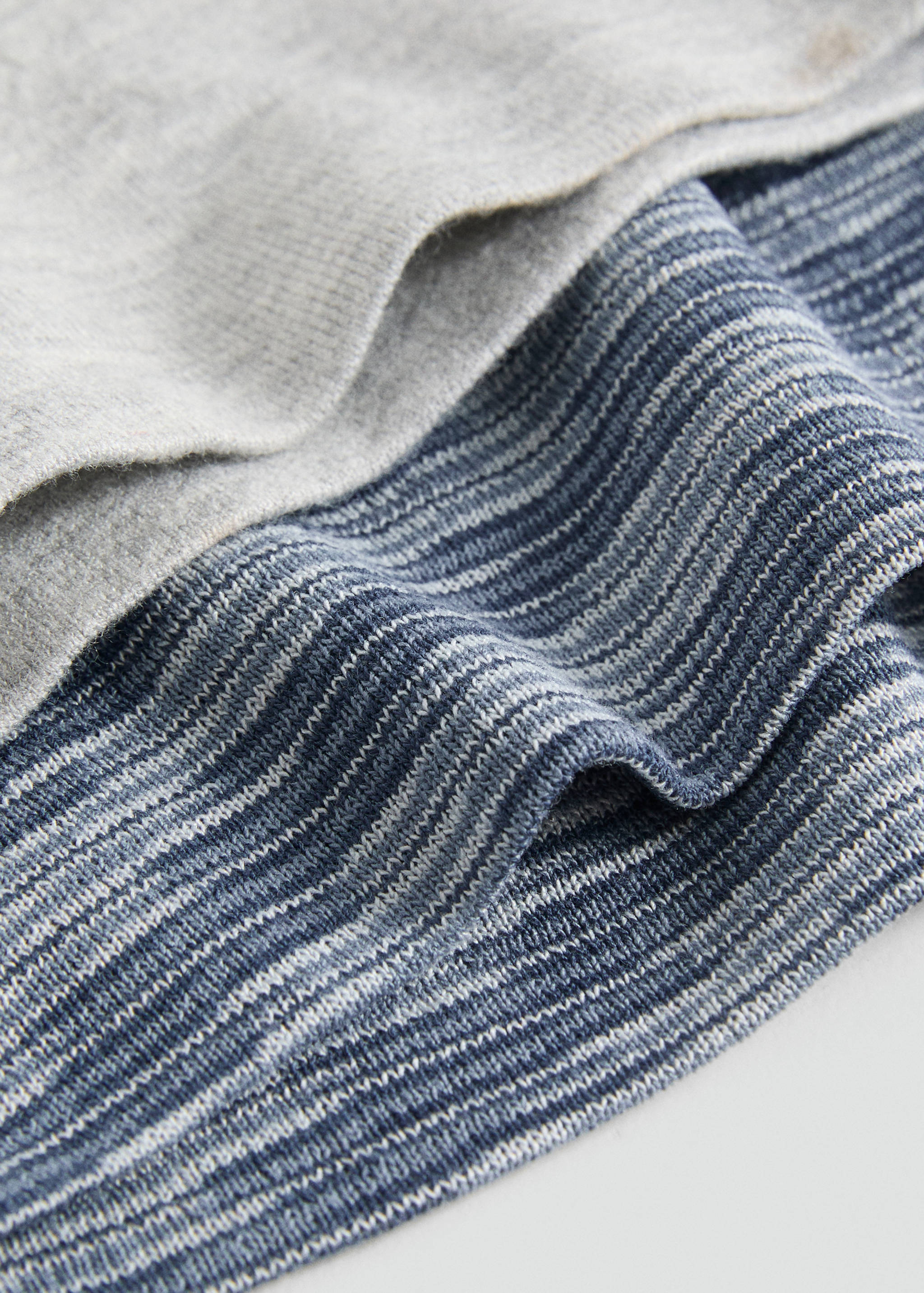 Набор 2 эластичные повязки на голову - Средний план