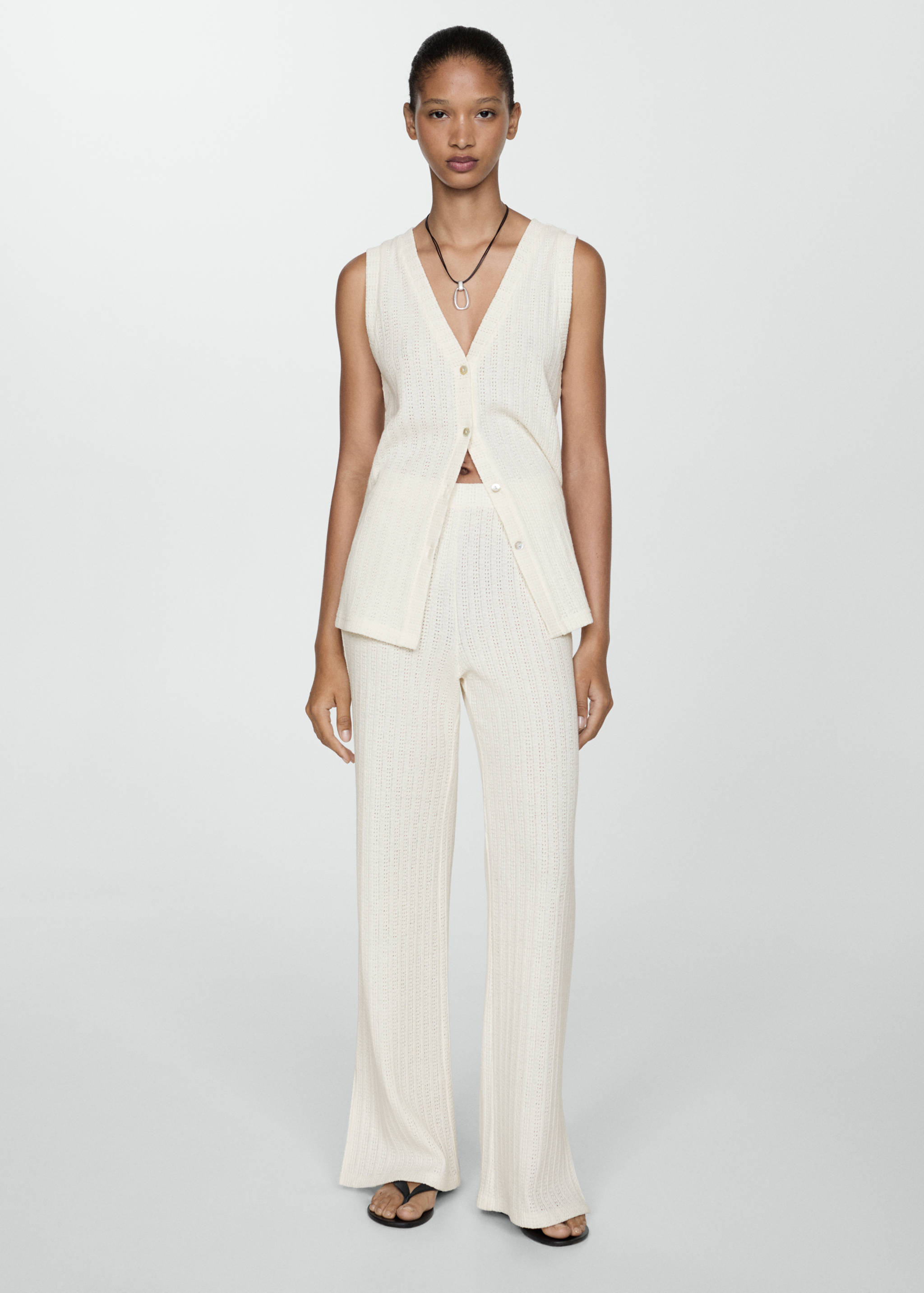 Straight crochet trousers - General plane