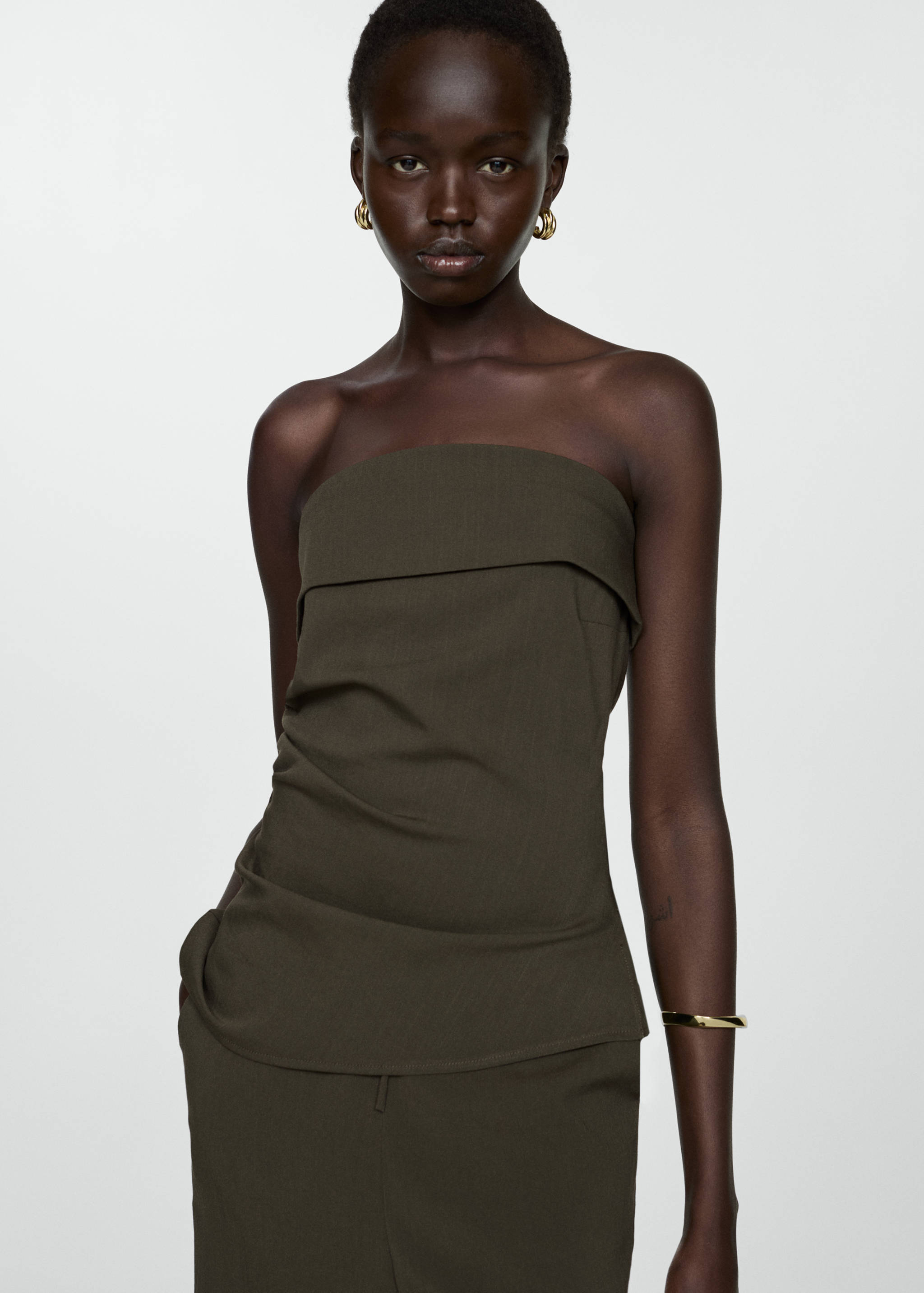 Top with turn-down neckline - Medium plane