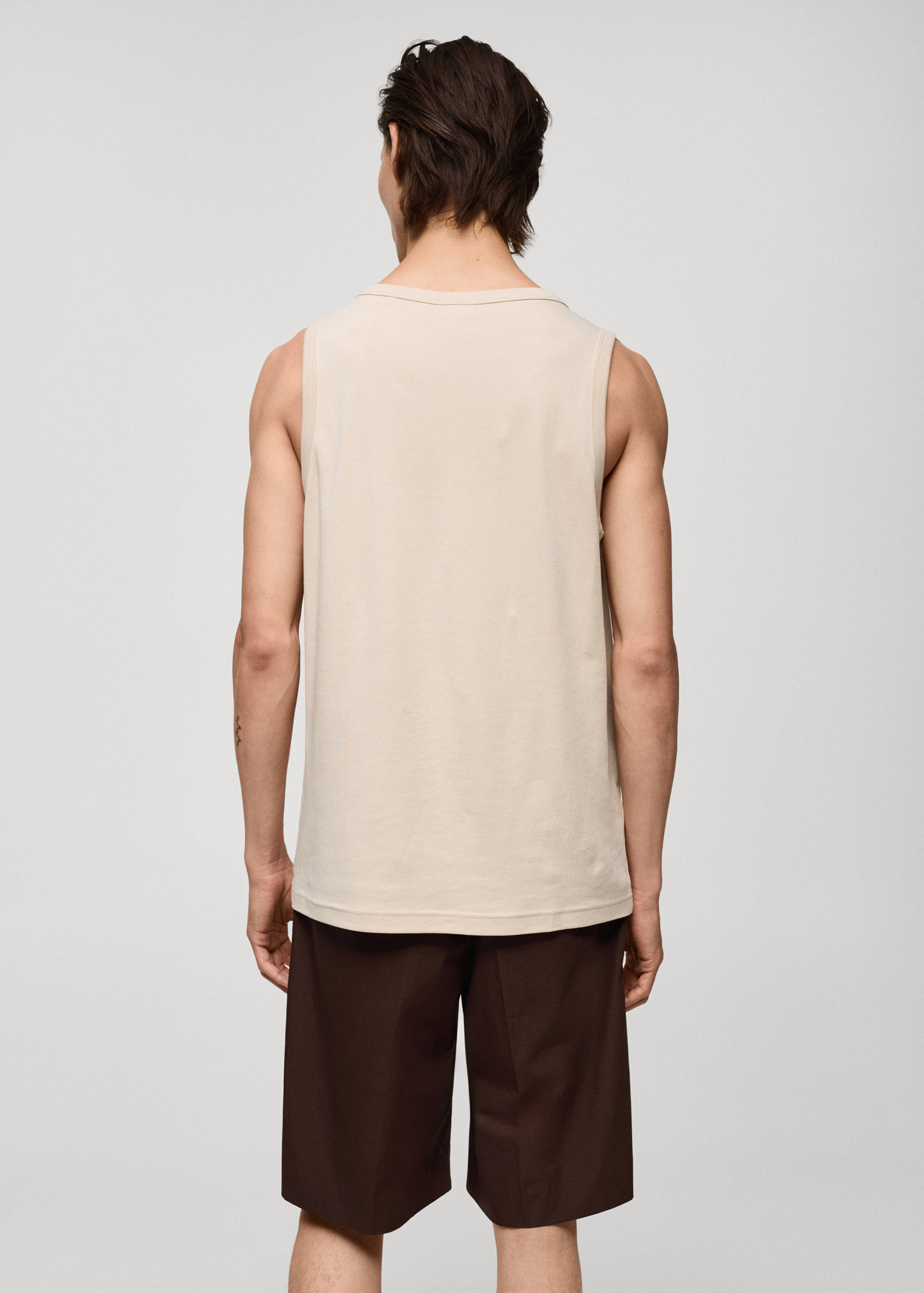 100% cotton tank top - Reverse of the article