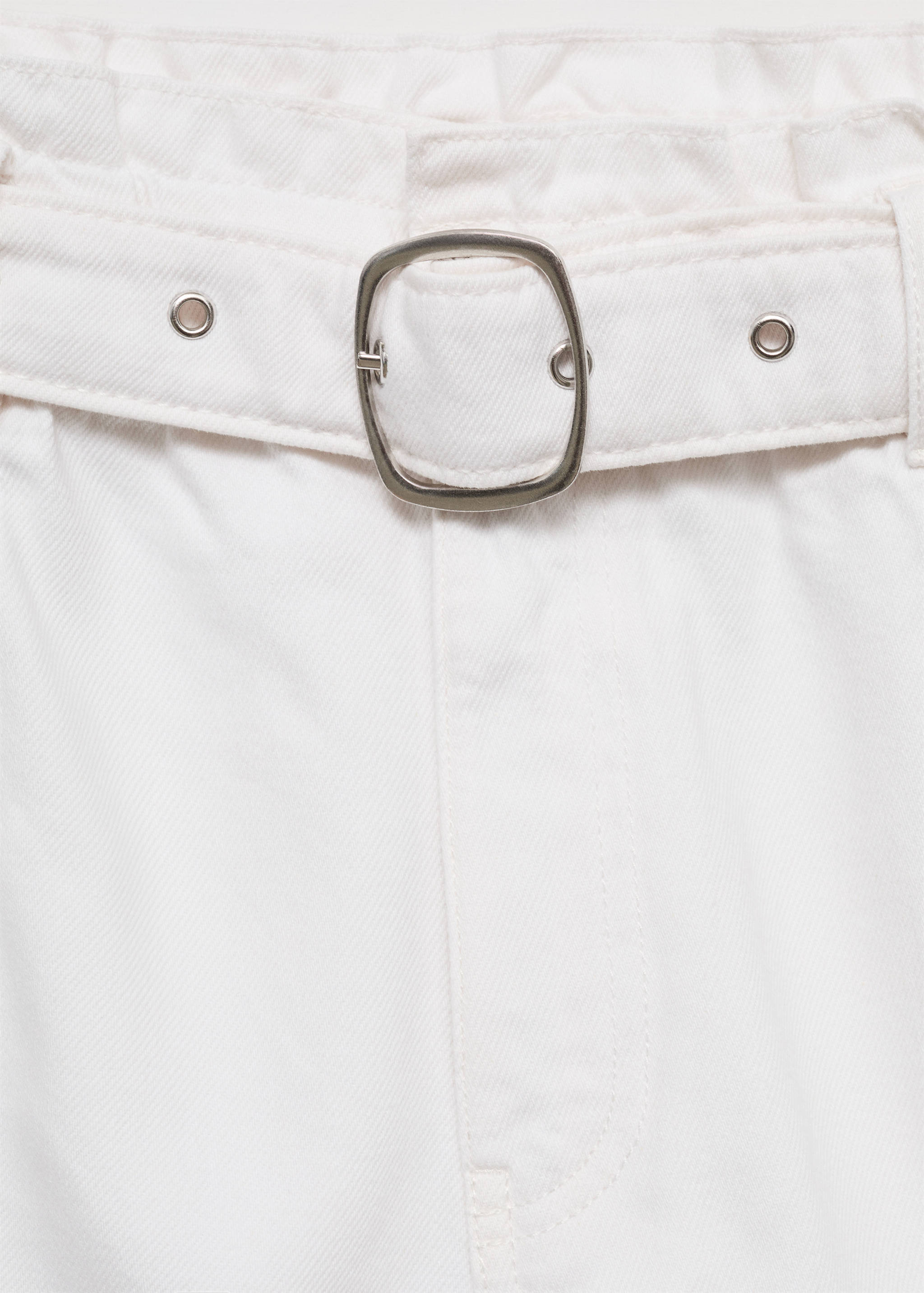 Denim shorts with belt - Details of the article 8