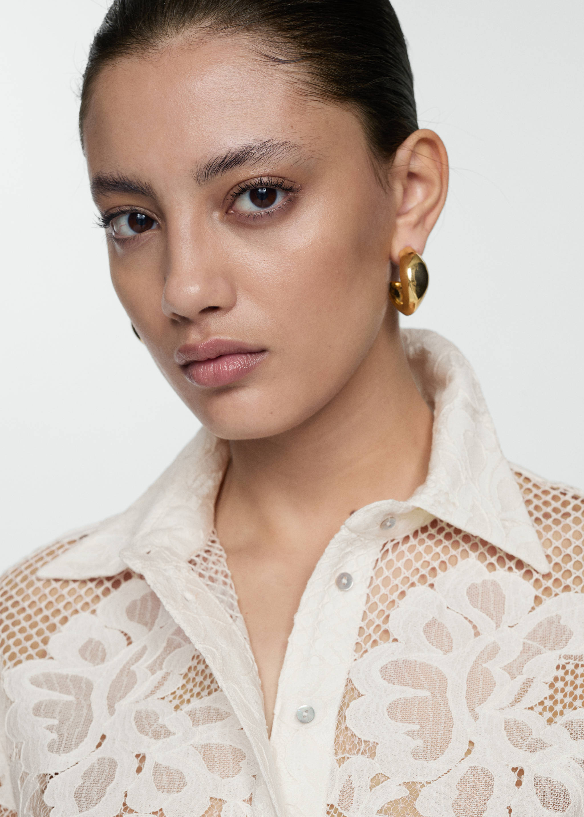 Chemise brodée manches courtes - Plan moyen