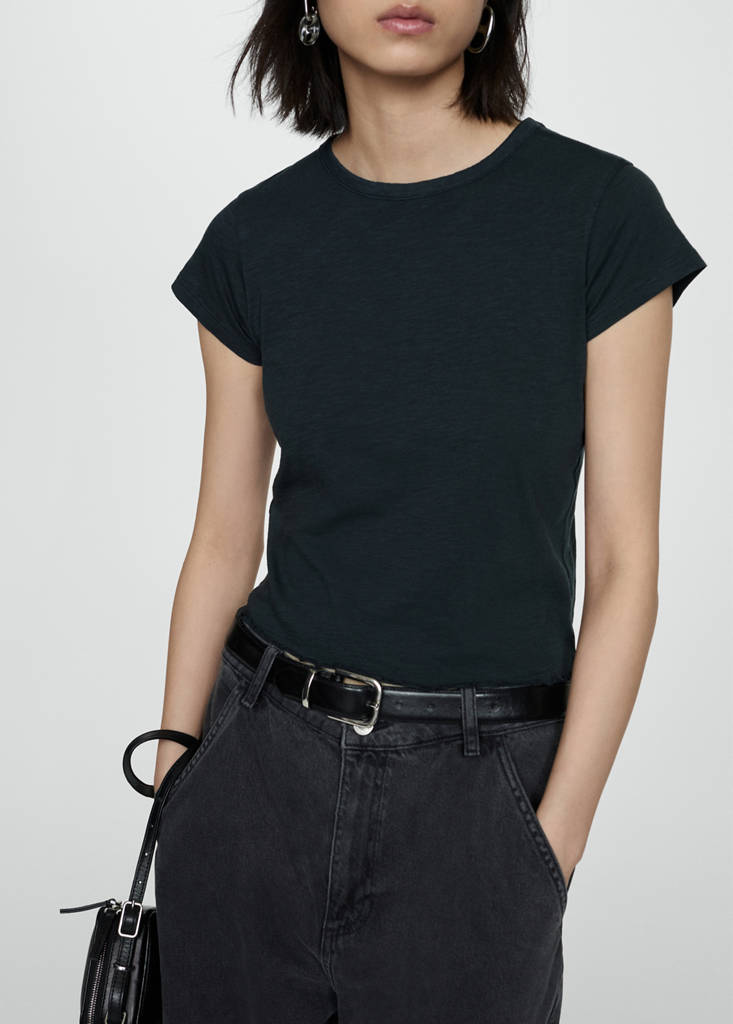 Short-sleeved cotton t-shirt — Black
