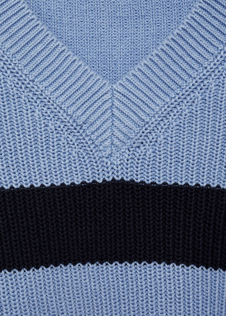 Striped sweater — Blue