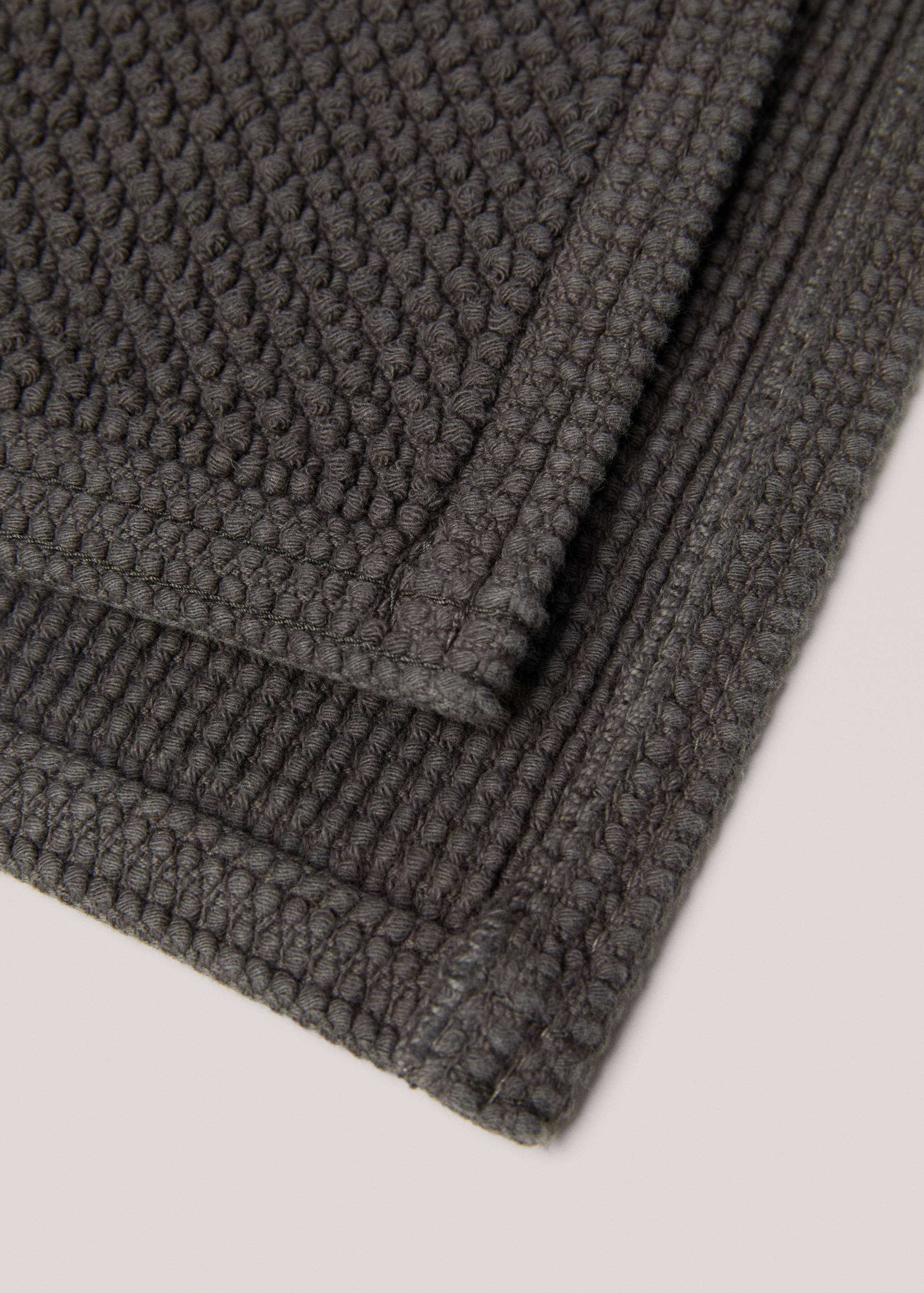 100% cotton bouclé bath rug - Details of the article 1