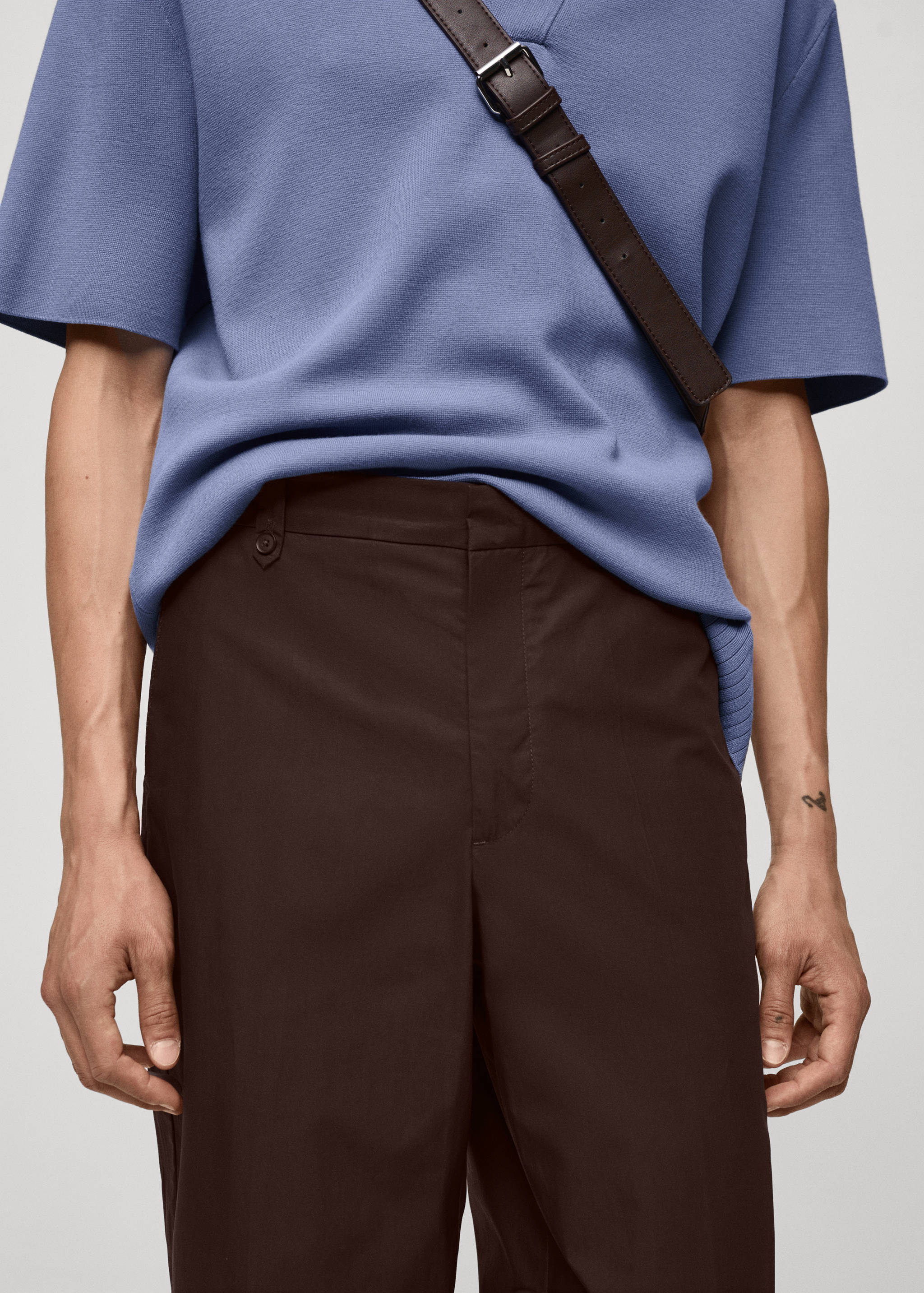 Regular-fit 100% cotton trousers - Details of the article 1