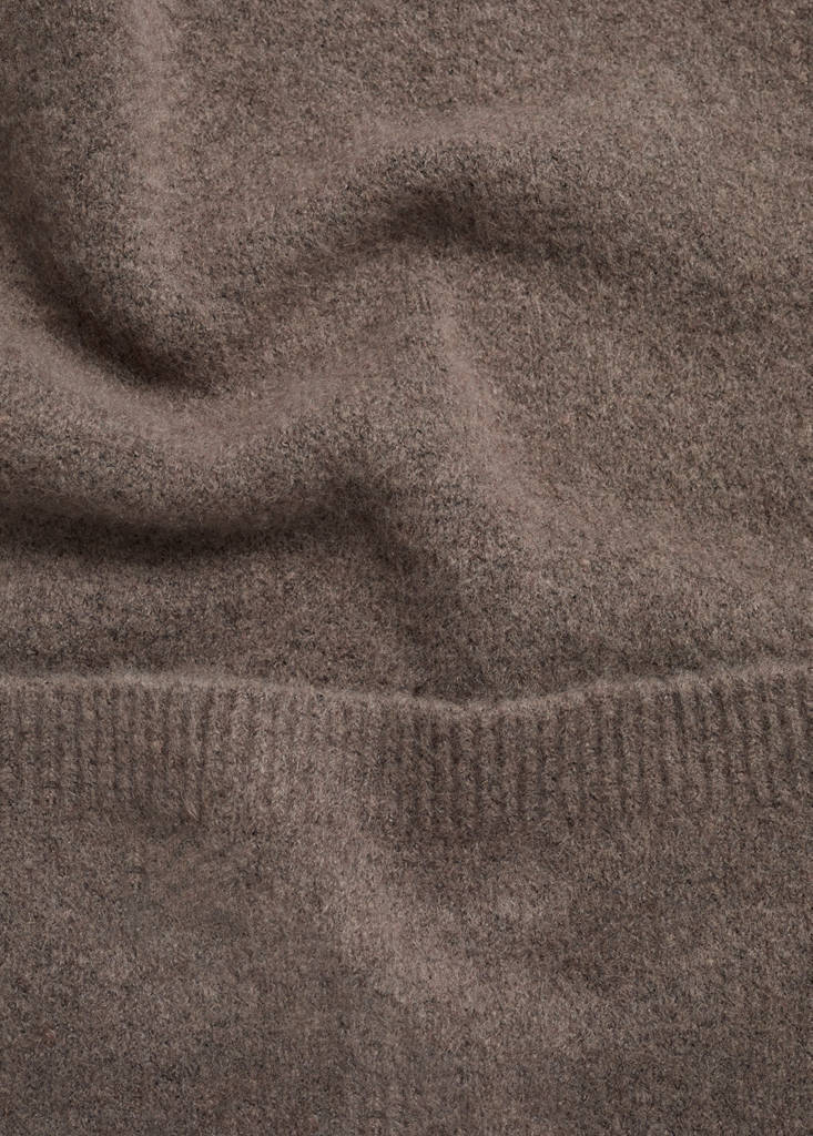 Straight knitted trousers — Brown