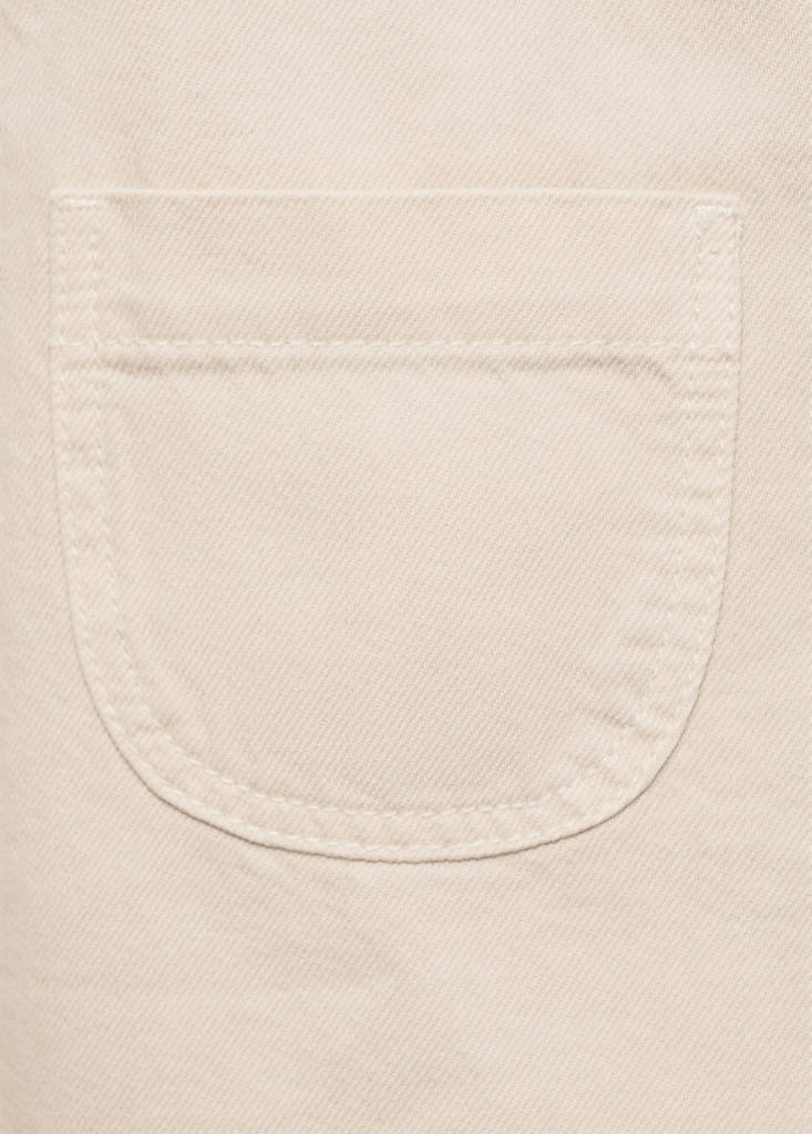 Short denim pinafore — Ecru