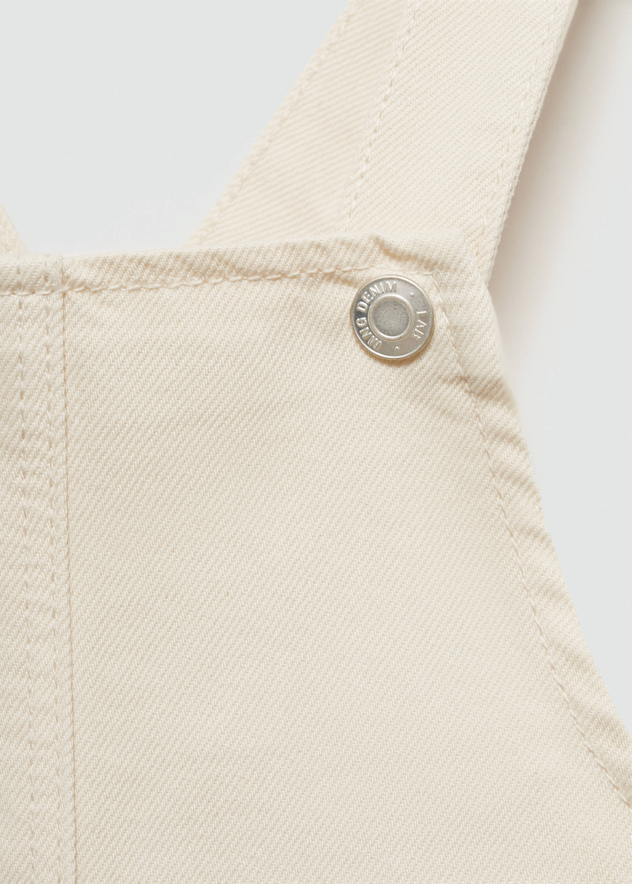 Short denim pinafore - Details of the article 8