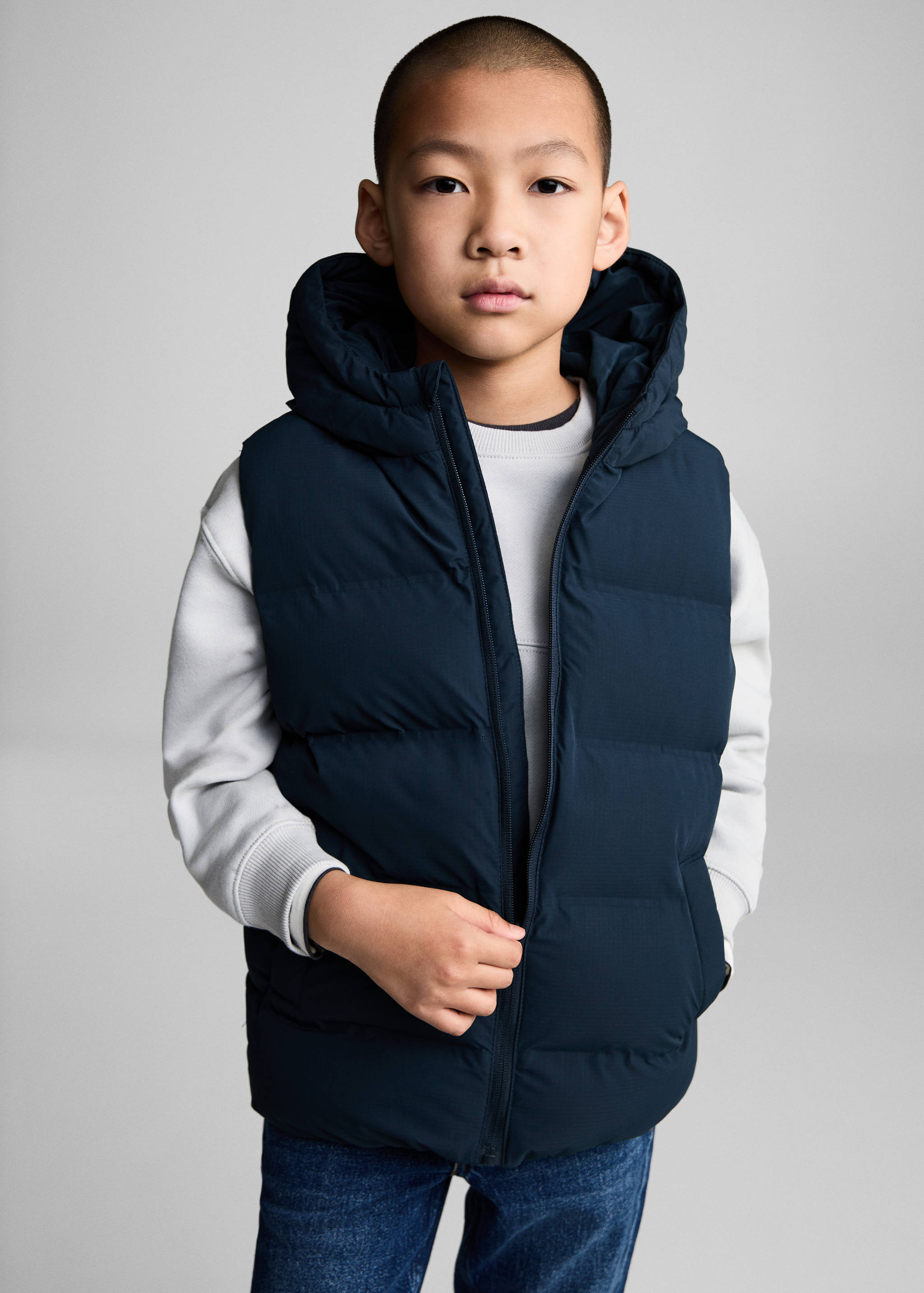 Quilted gilet with hood - Medium plane