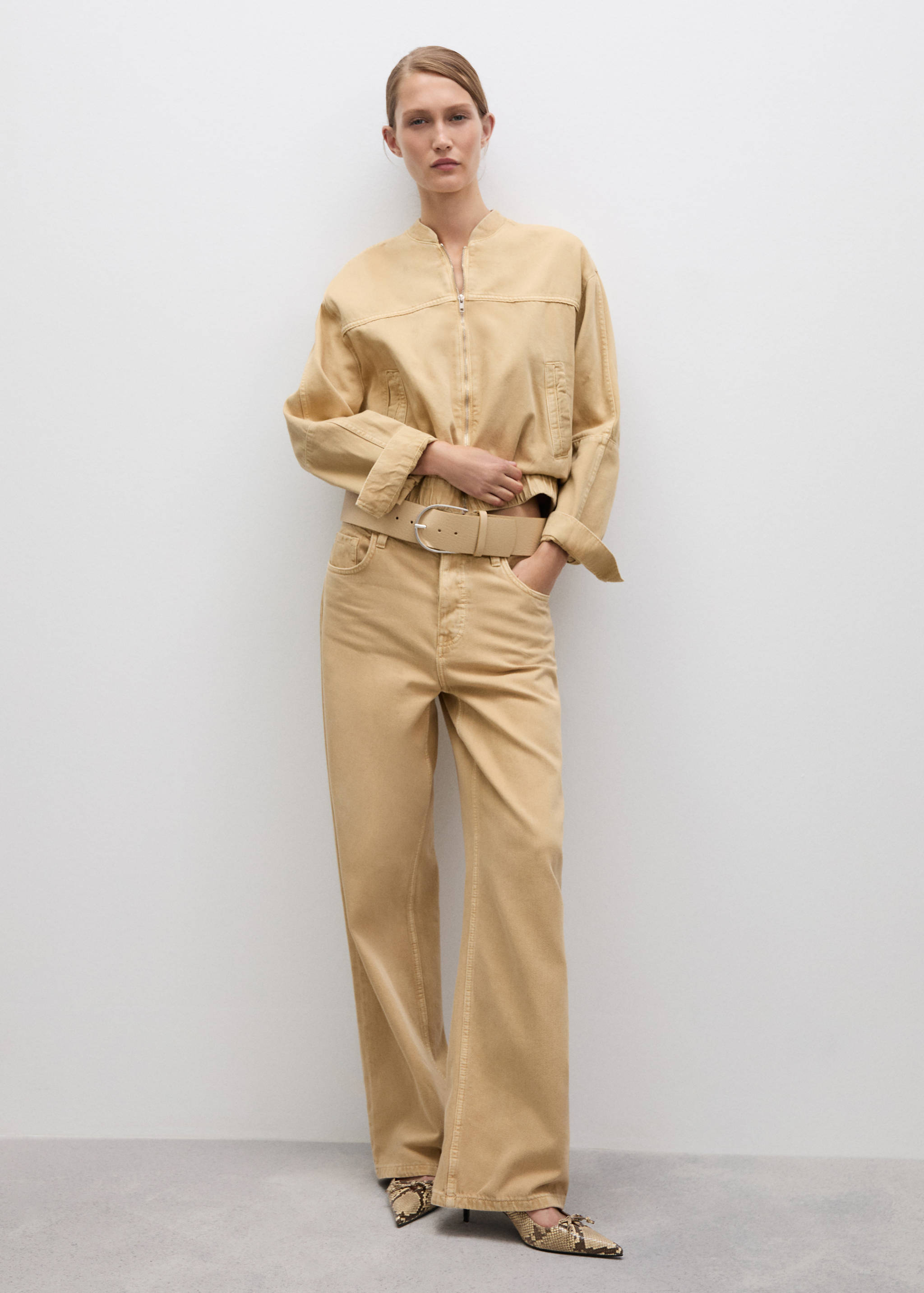 Cazadora bomber vaquera - Plano general