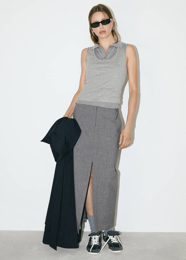 Fine-knit polo neck gilet — Medium Heather Grey