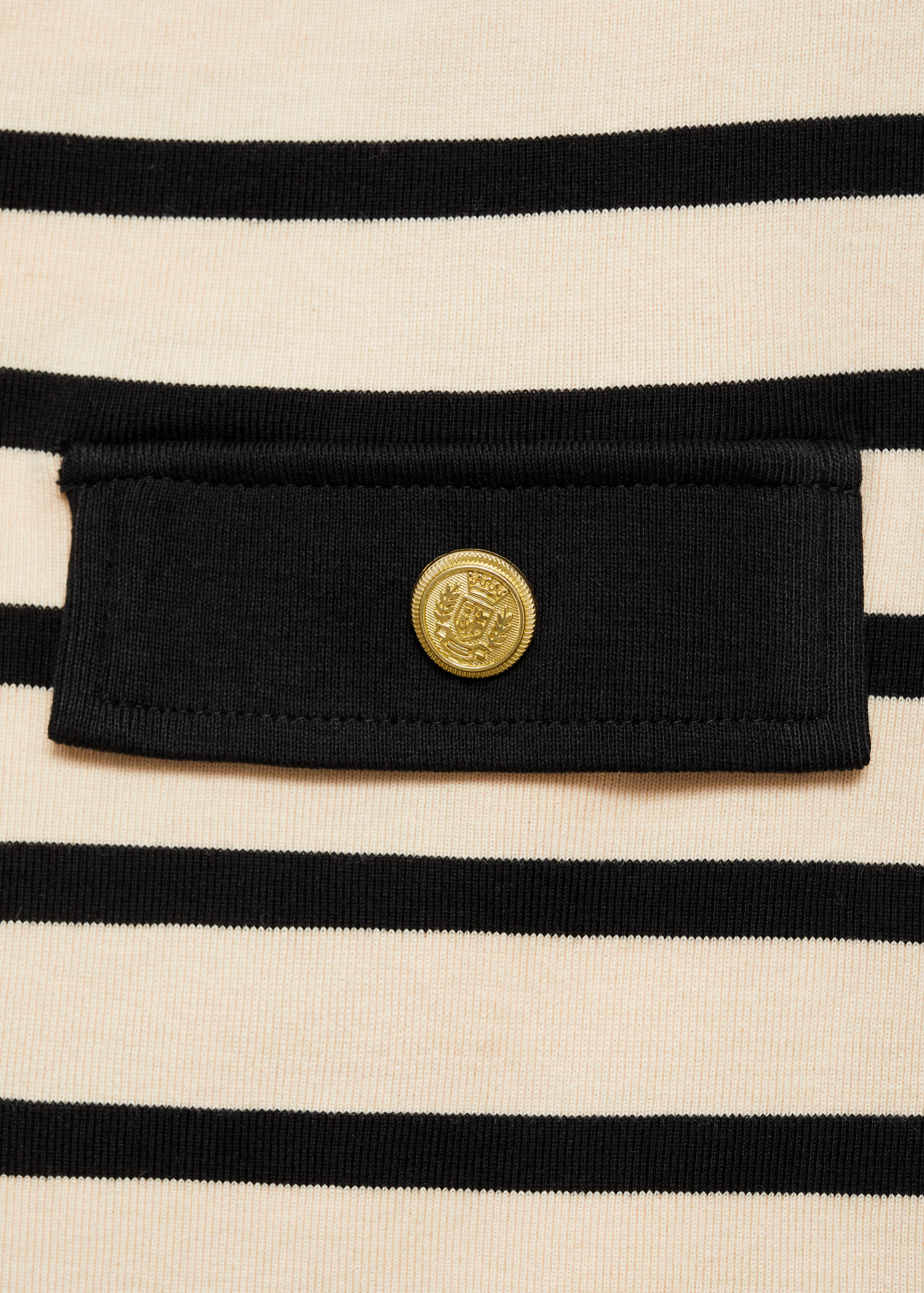 Buttoned knit skirt - Details of the article 0