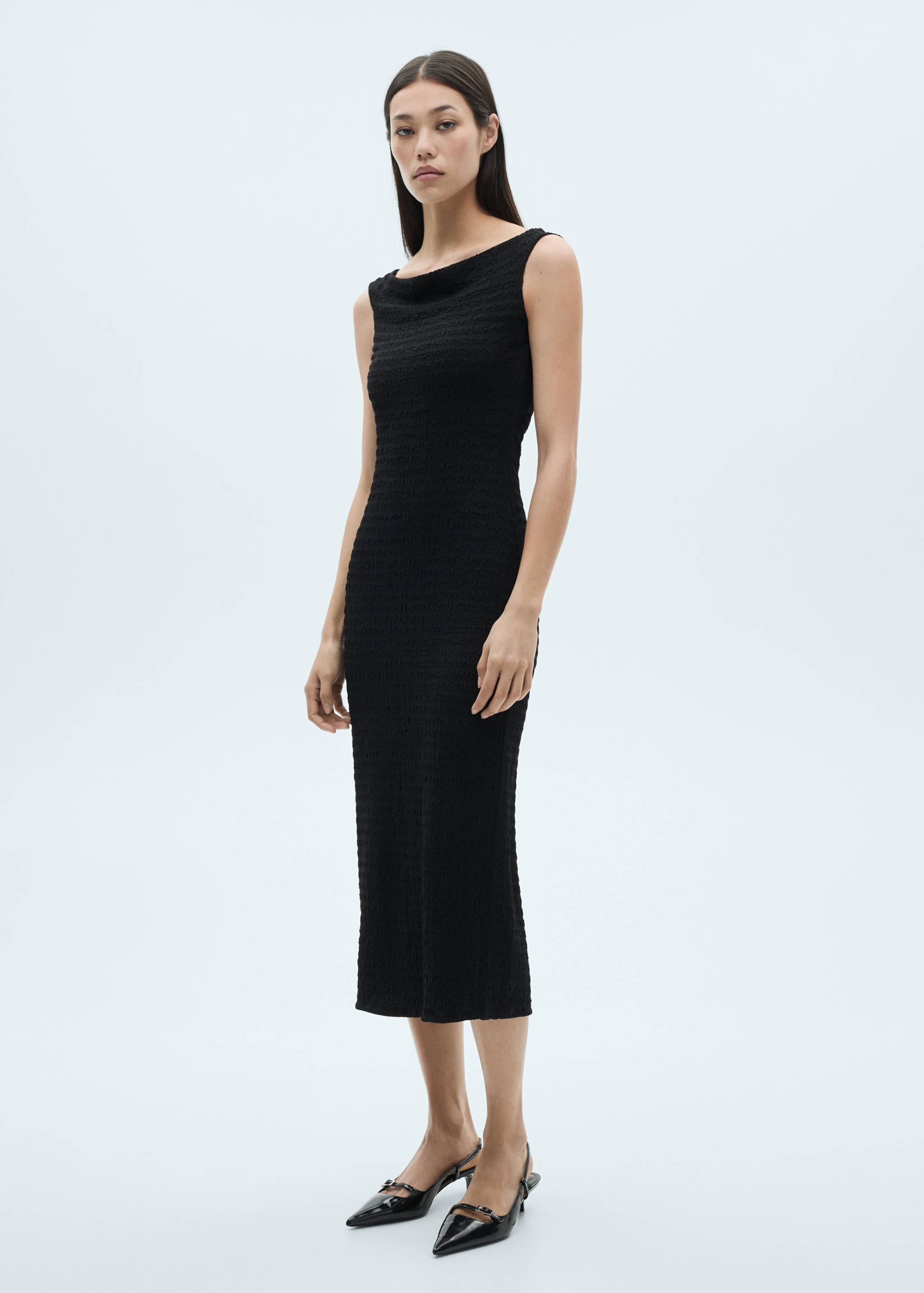 Off-the-shoulder long dress - General plane