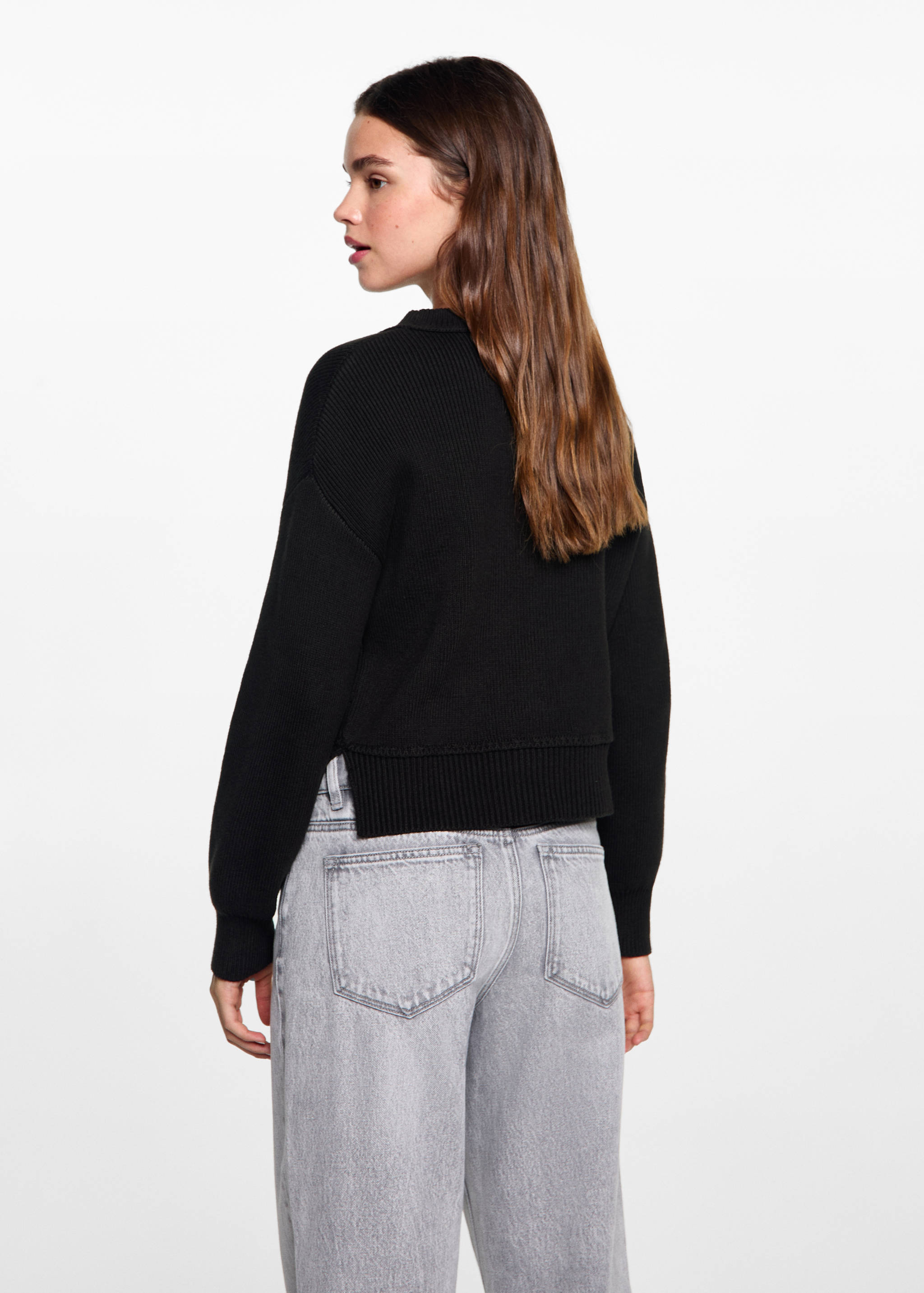 Knit sweater - Reverse of the article