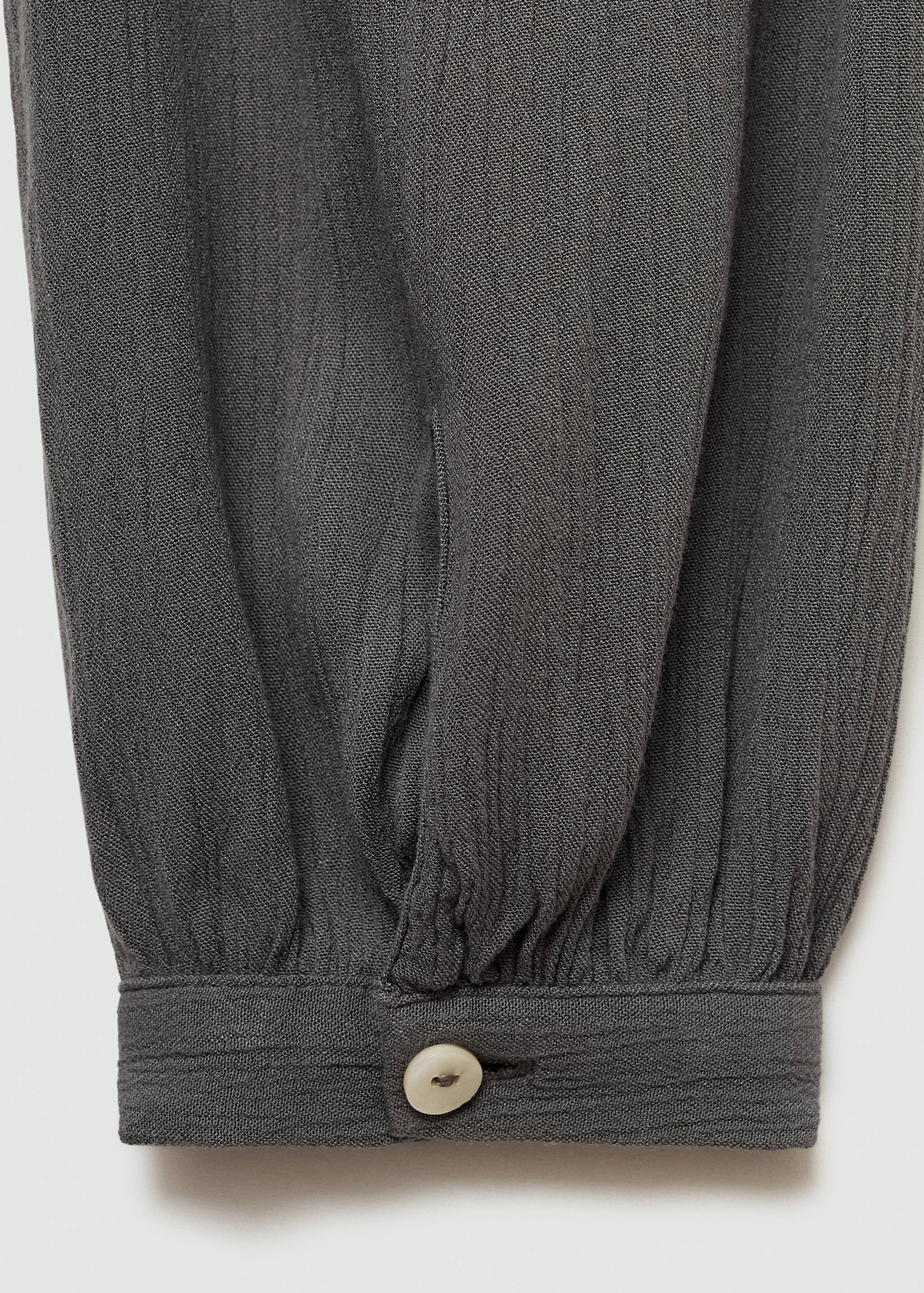Fluid blouse with neck tie - Details of the article 0