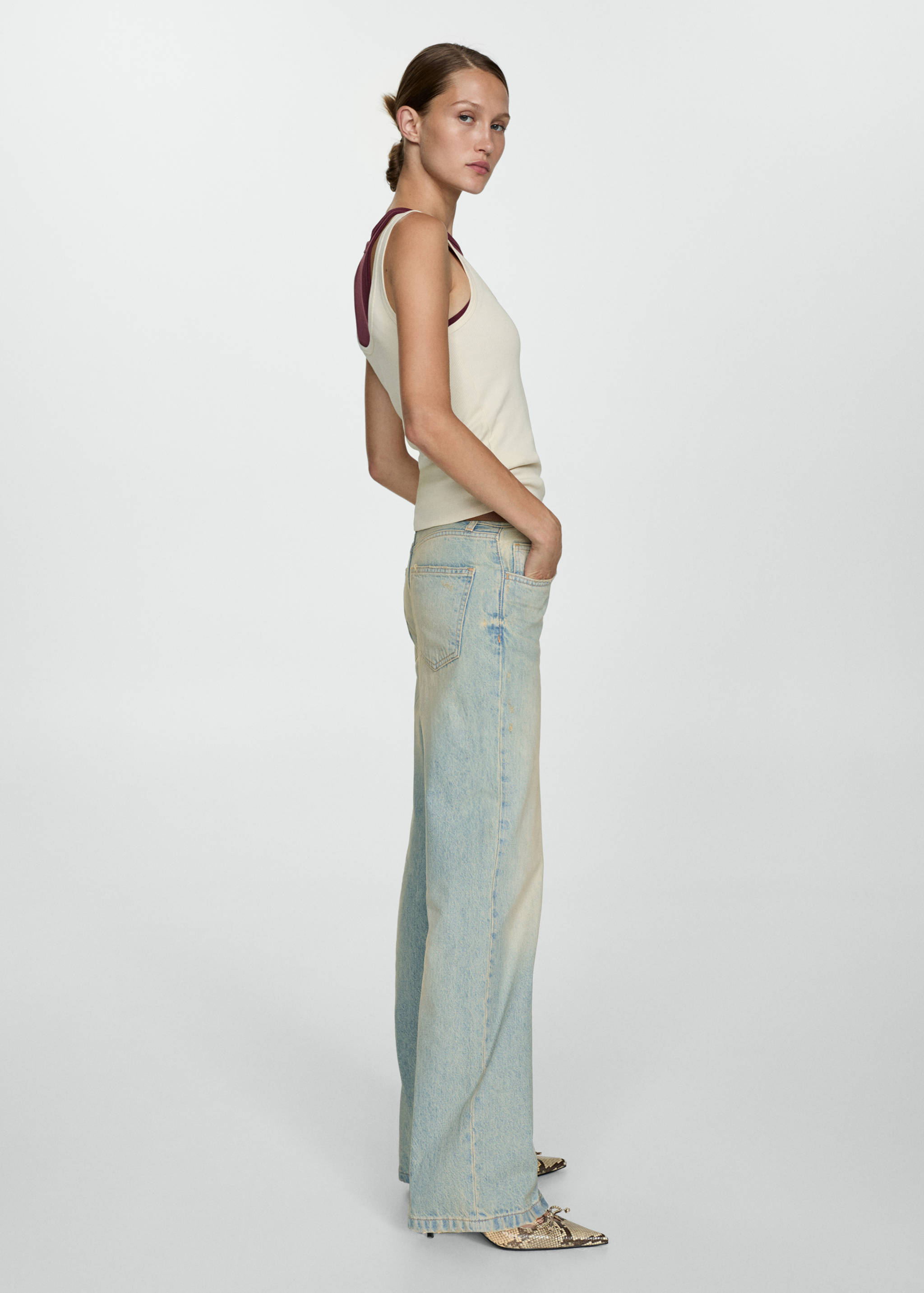 Mid-rise straight jeans - General plane