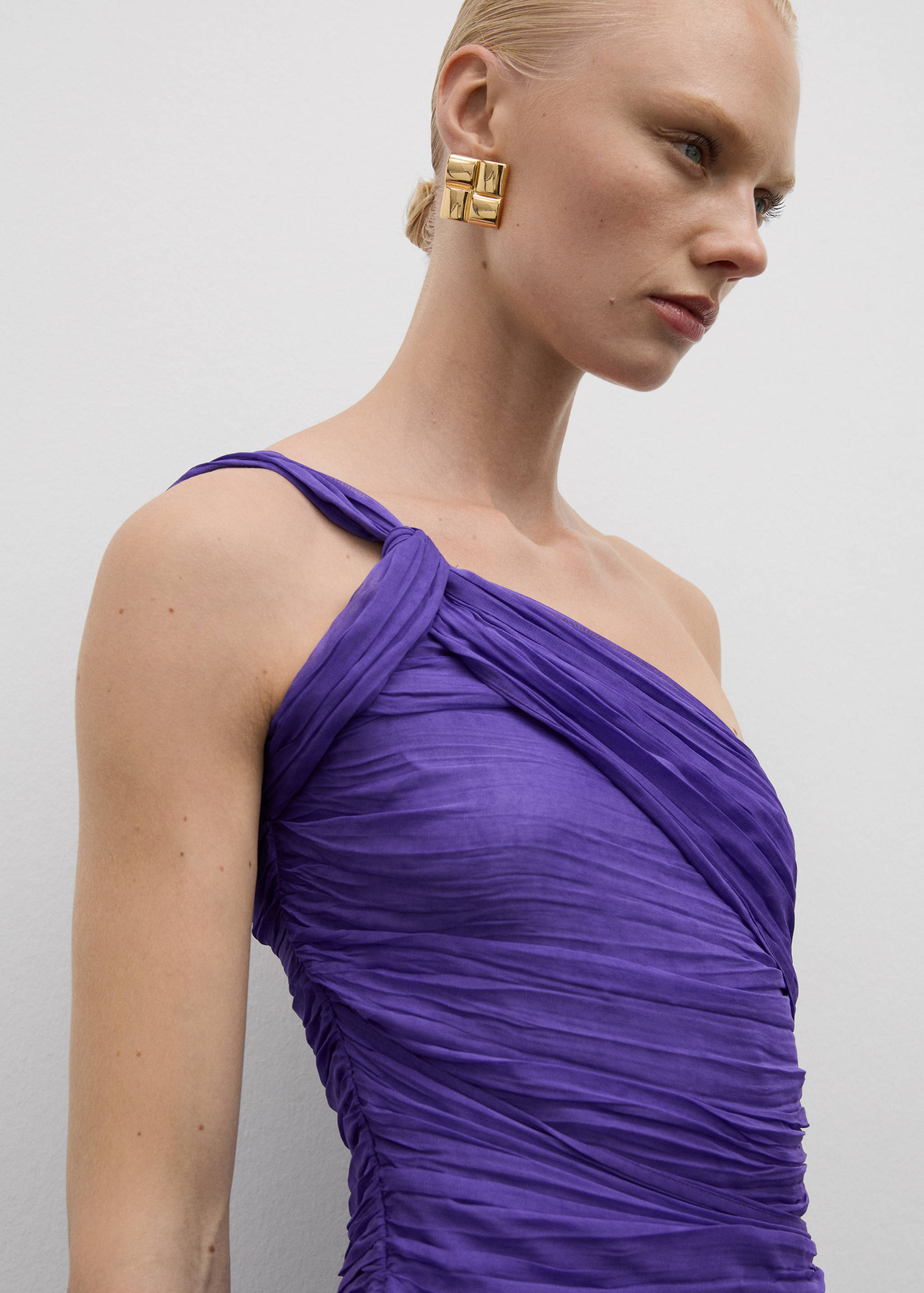 Asymmetrical draped short dress - Details of the article 6