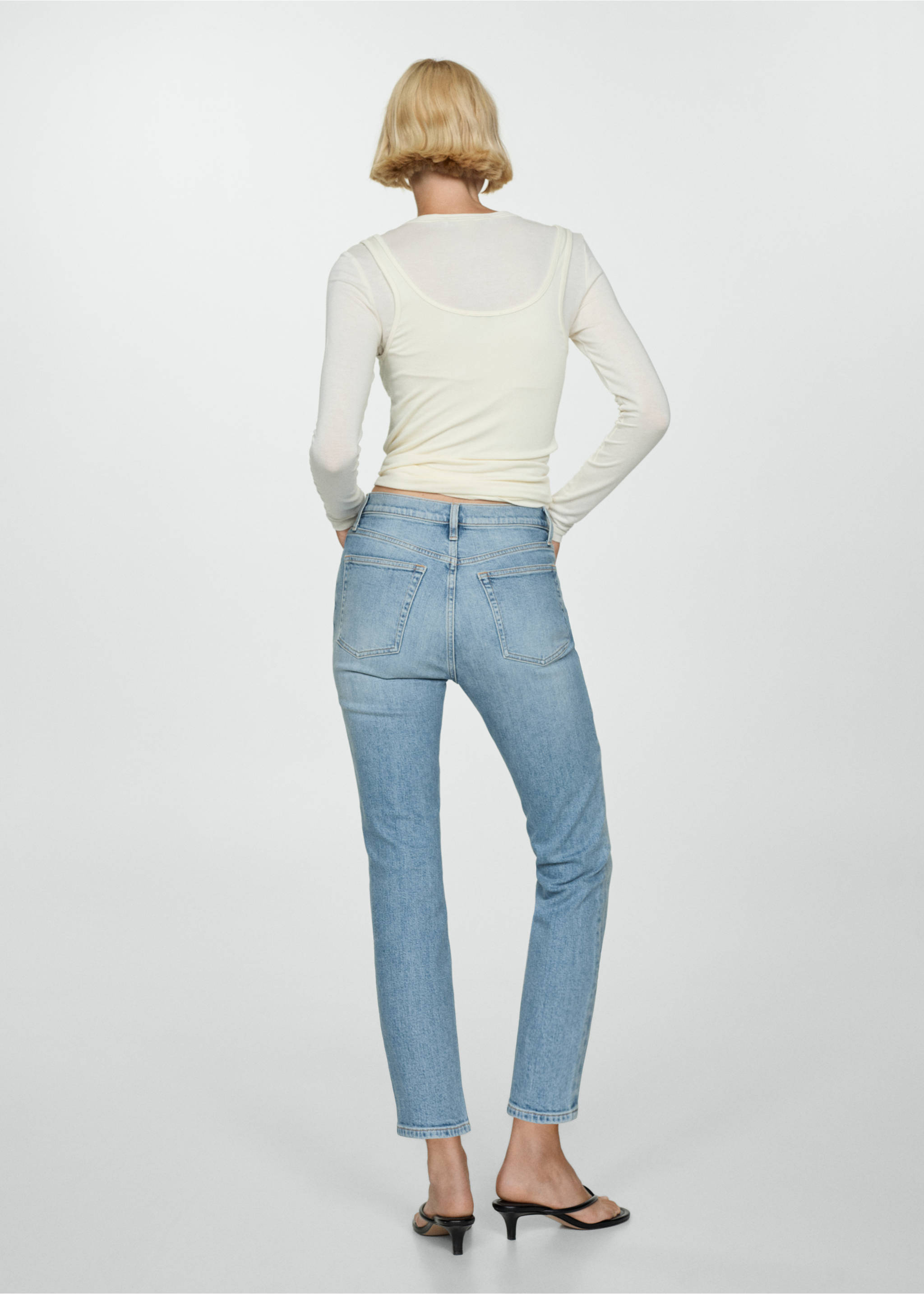 Укороченные джинсы slim Claudia - Обратная сторона изделия, Синий средний. Ref: 77064069-00.