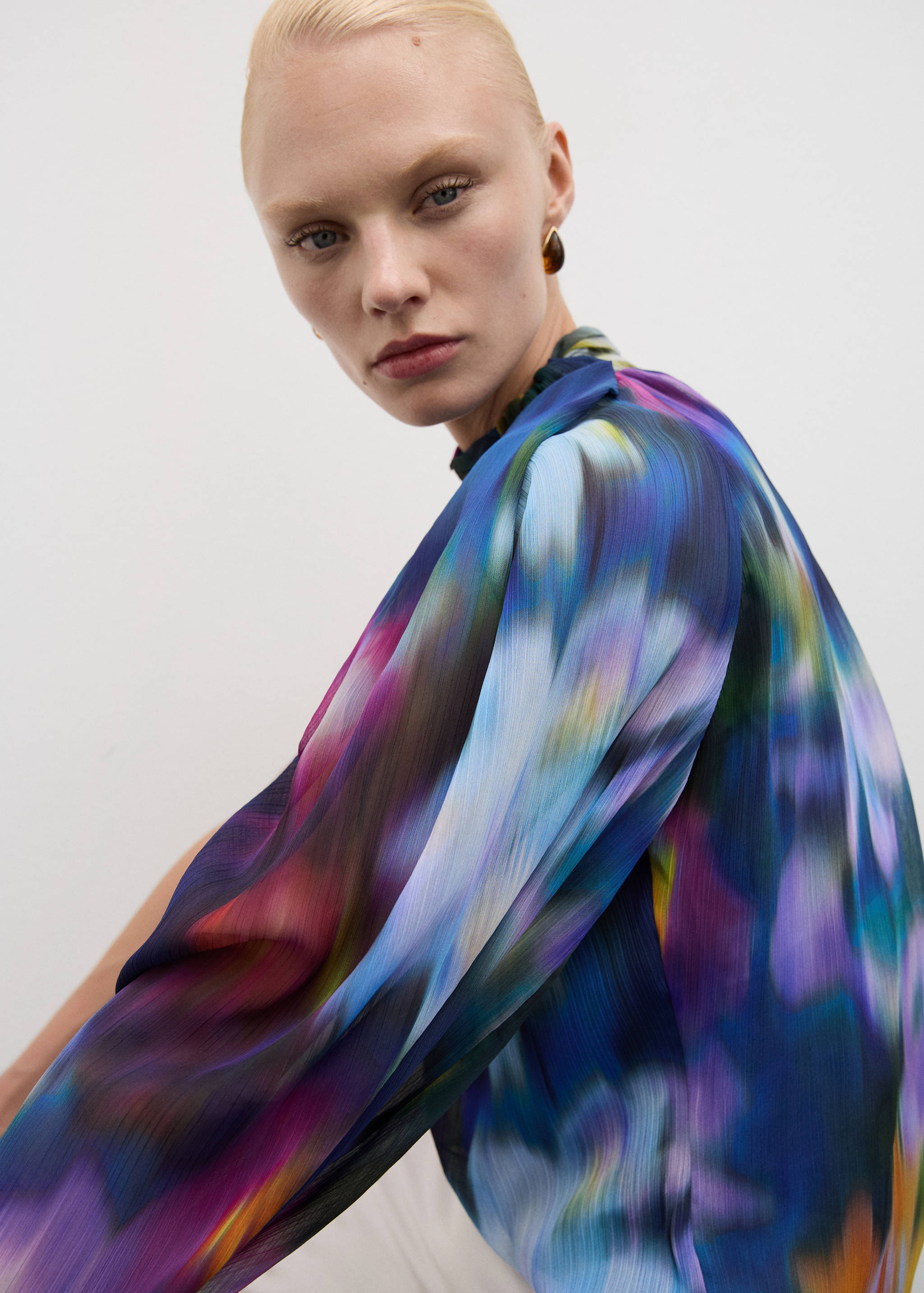 Blusa asimétrica estampada - Detalle del artículo 2