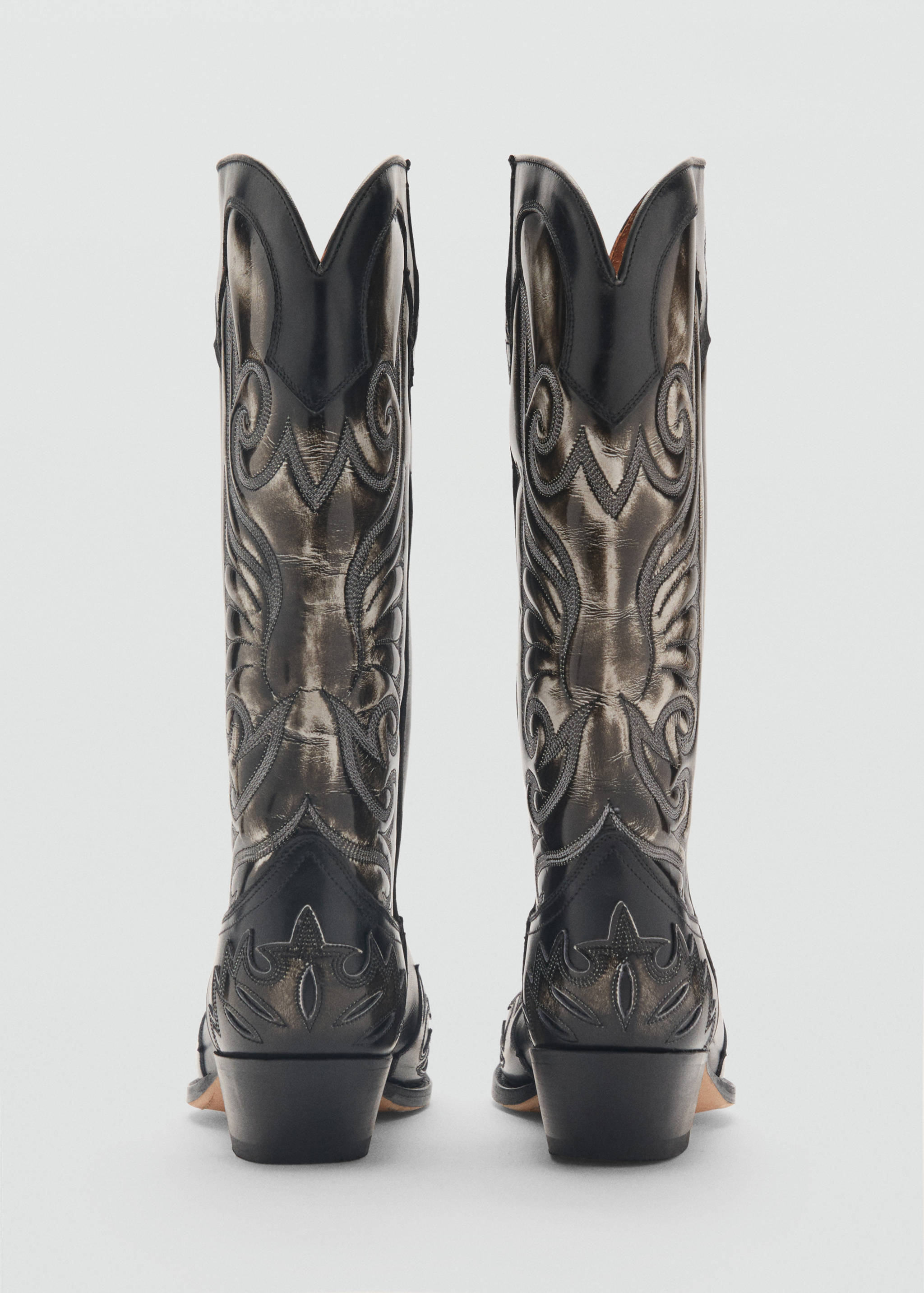 Two-tone leather cowboy boots - Details of the article 1