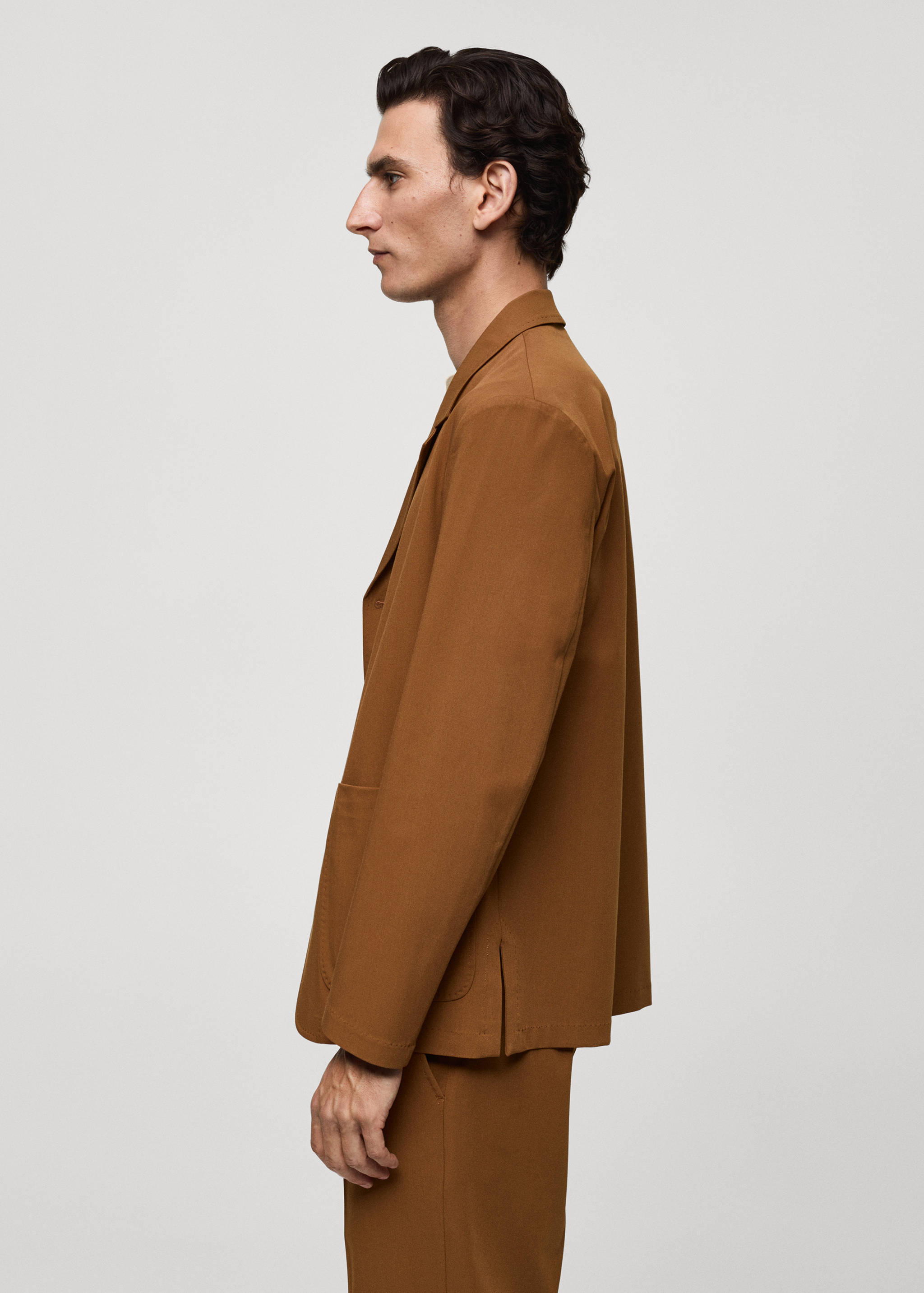 Slim-fit suit jacket with pockets - Details of the article 2