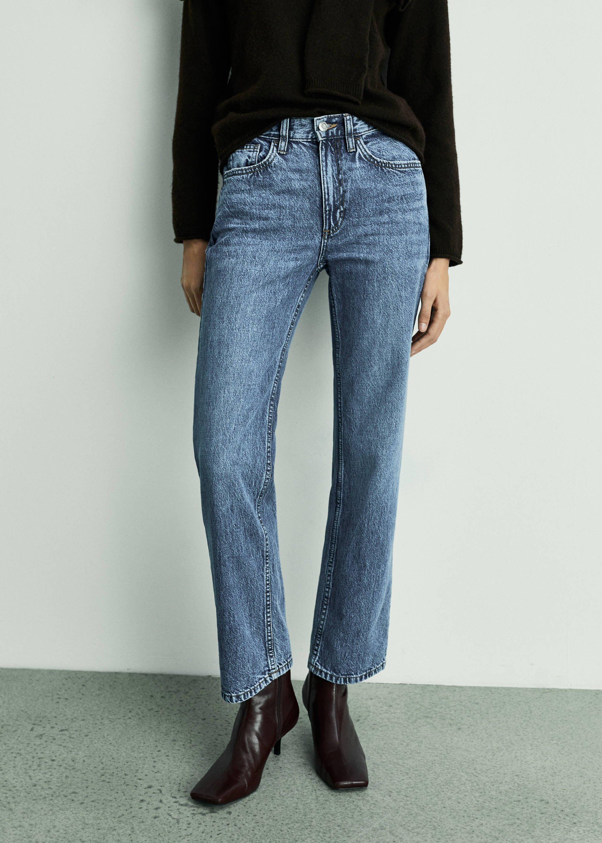Matilda medium-rise straight-fit jeans - Medium plane