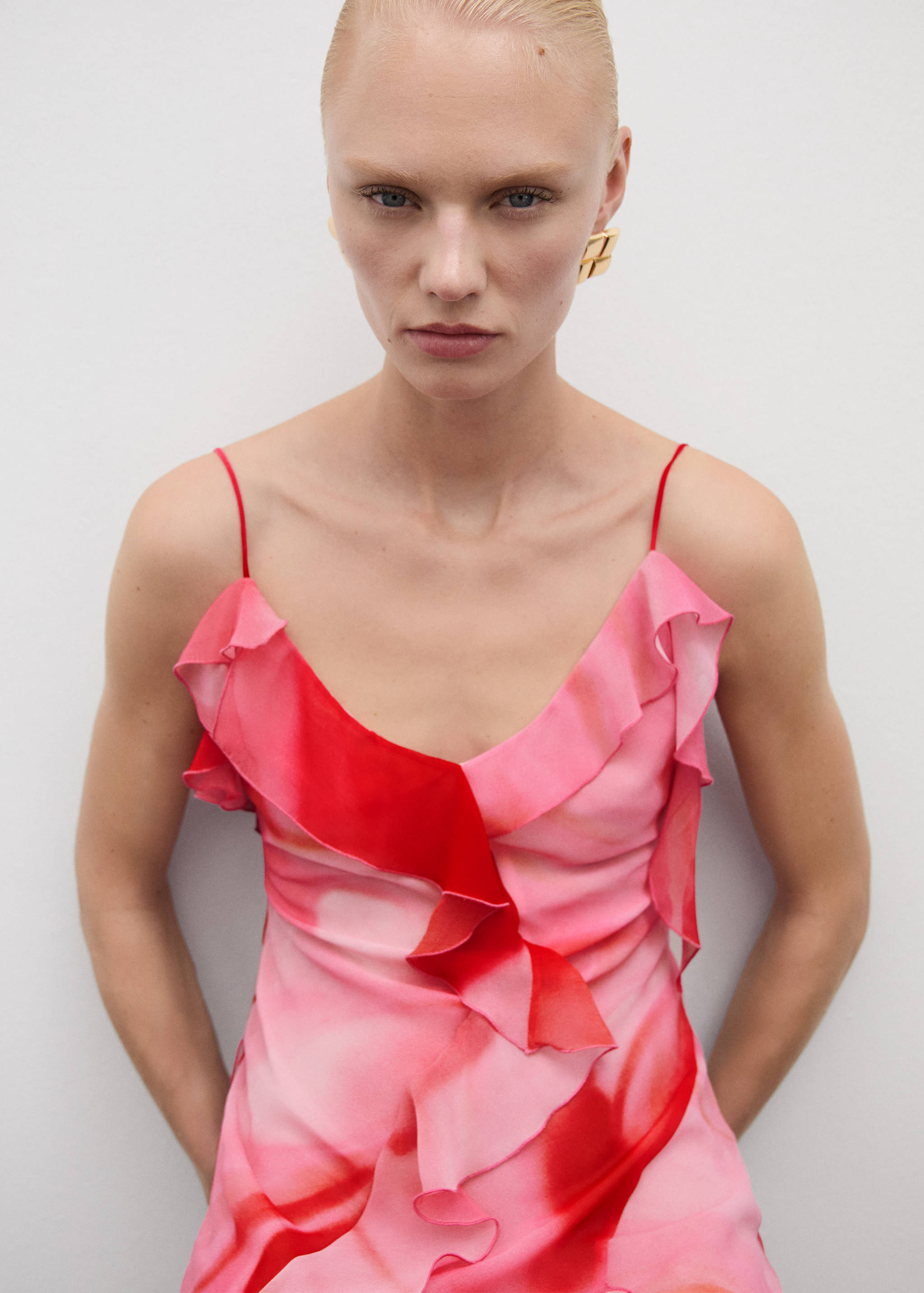 Ruffles slit dress - Details of the article 1