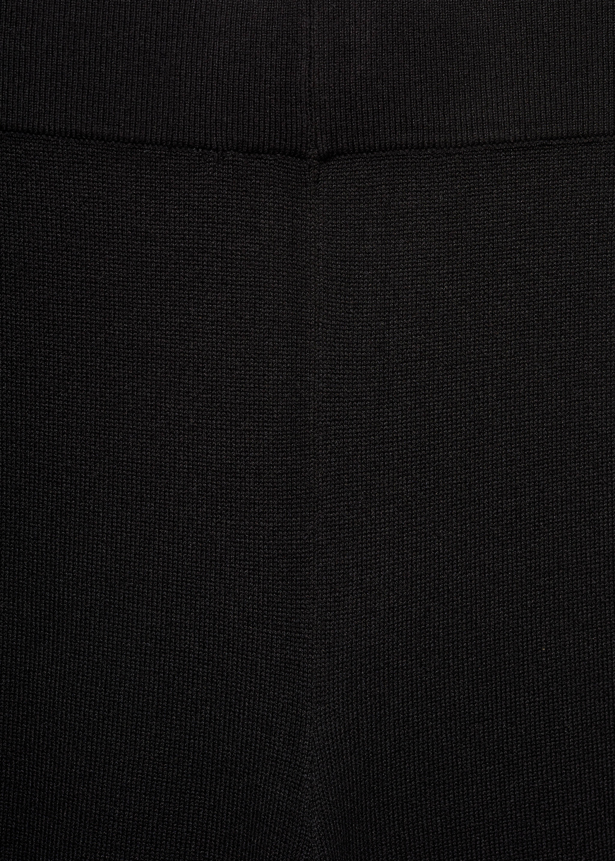 Knitted trousers with contrasting stripes - Details of the article 0