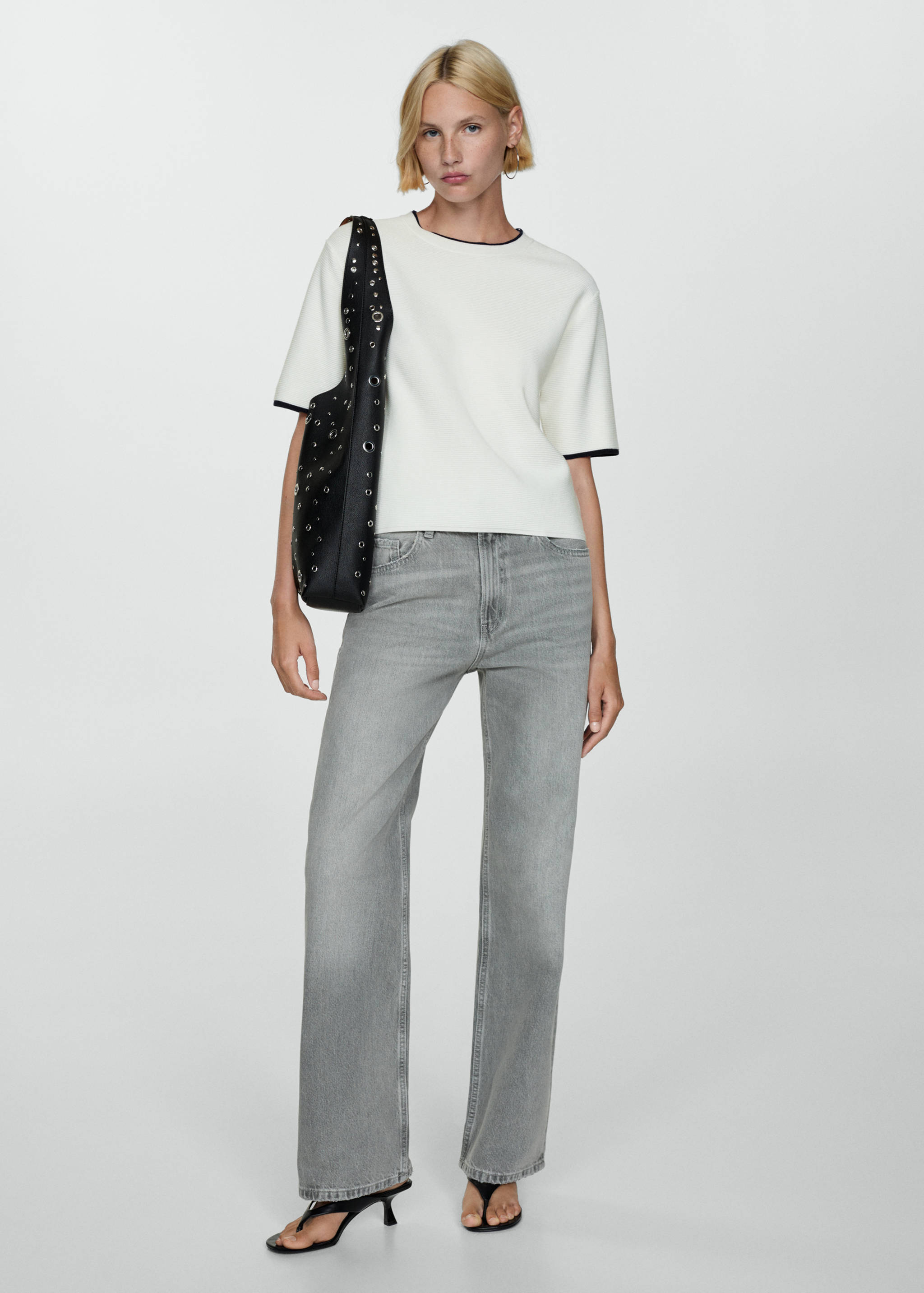 Short-sleeved sweater with contrasting trims - General plane