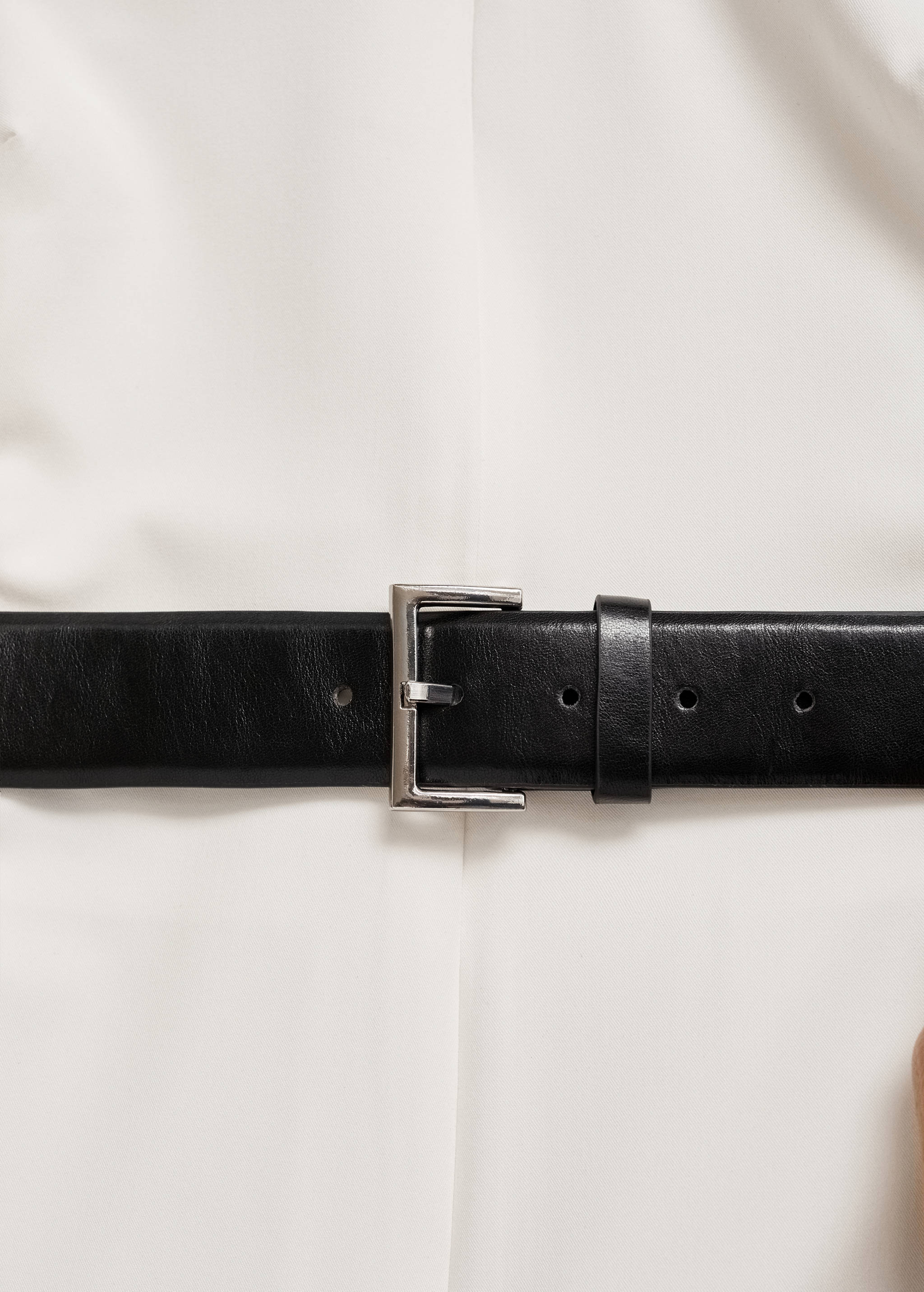 Jumpsuit with belt and zip - Details of the article 0